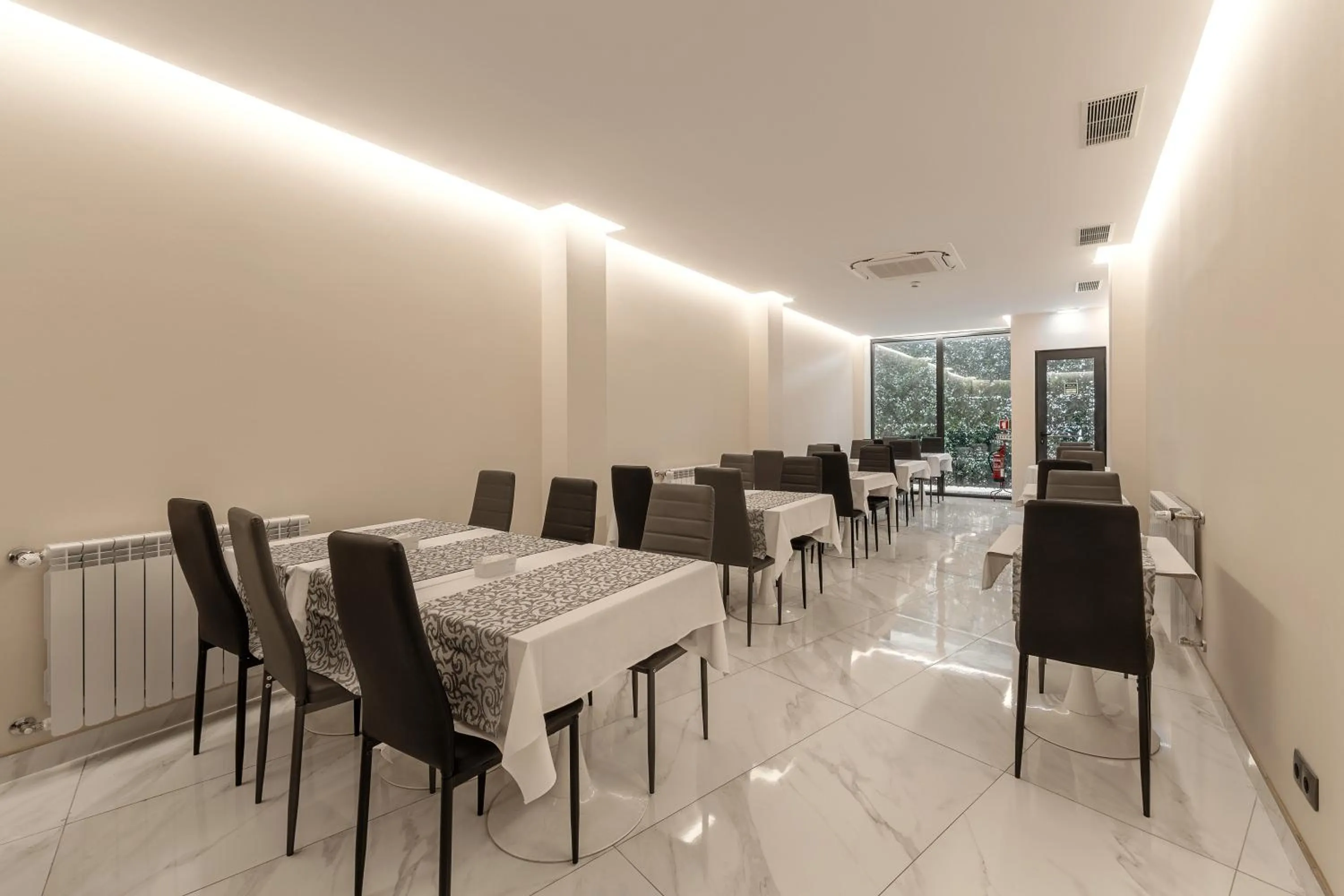 Dining area in Hotel Alvorada