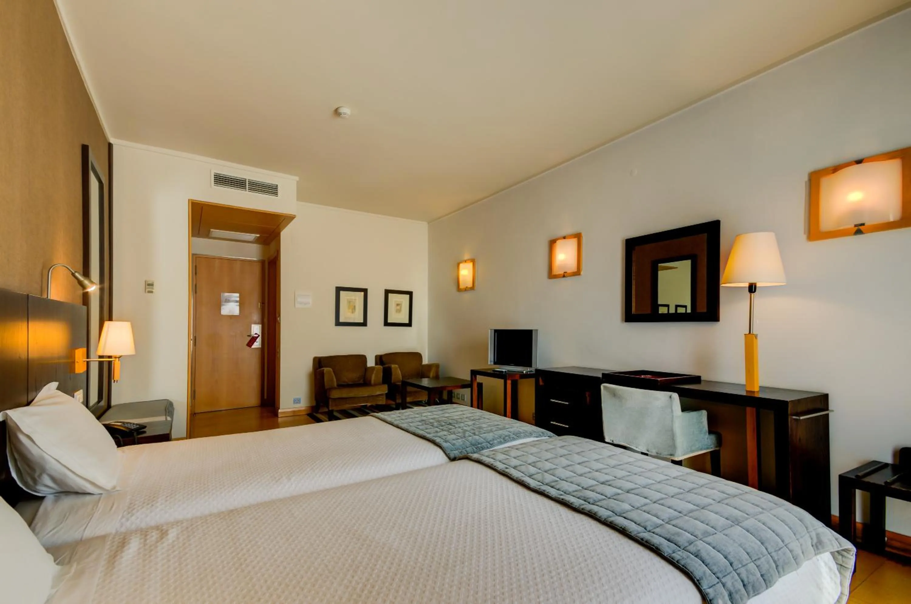 Photo of the whole room, Bed in Hotel Alvorada