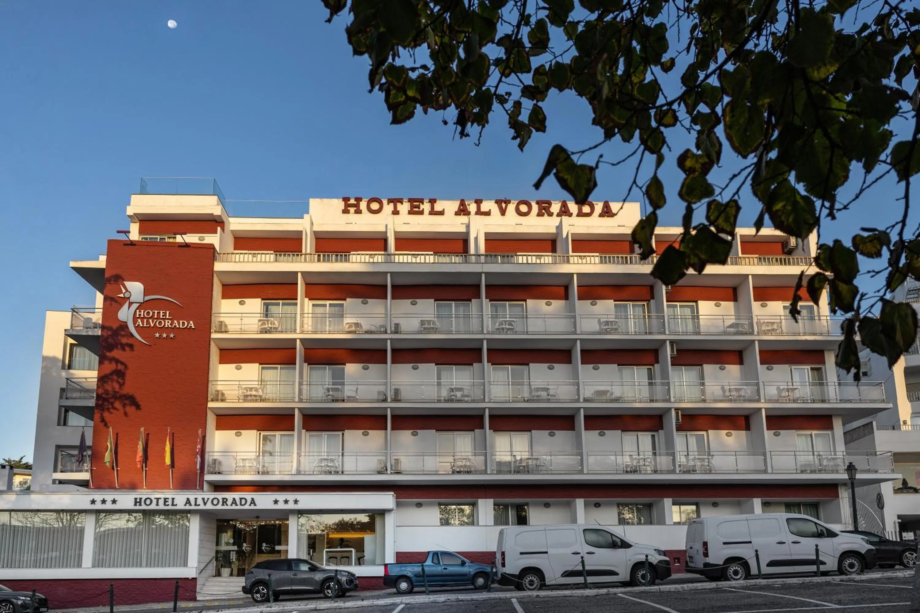 Property building in Hotel Alvorada