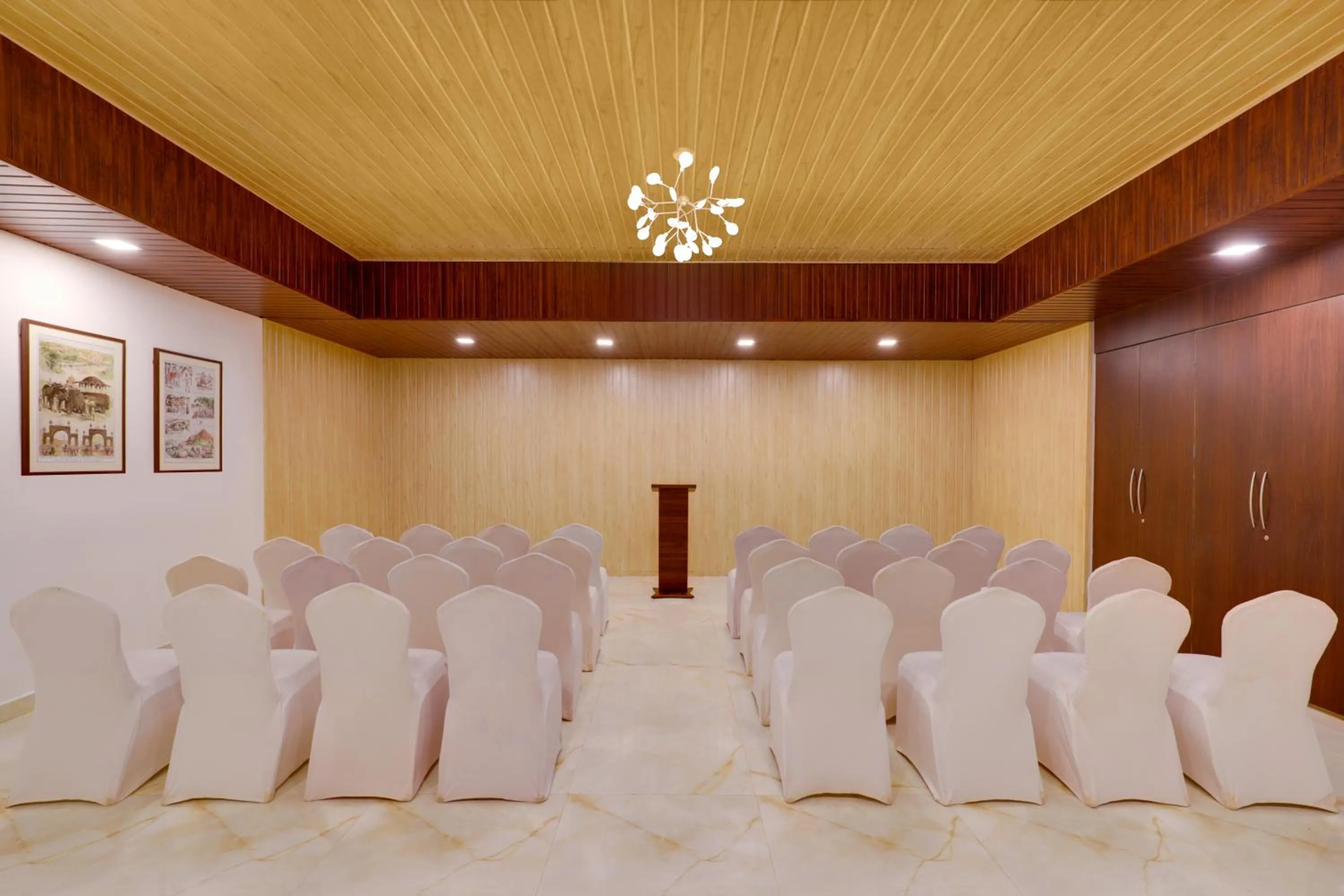 Lemon Tree Hotel, Hubli