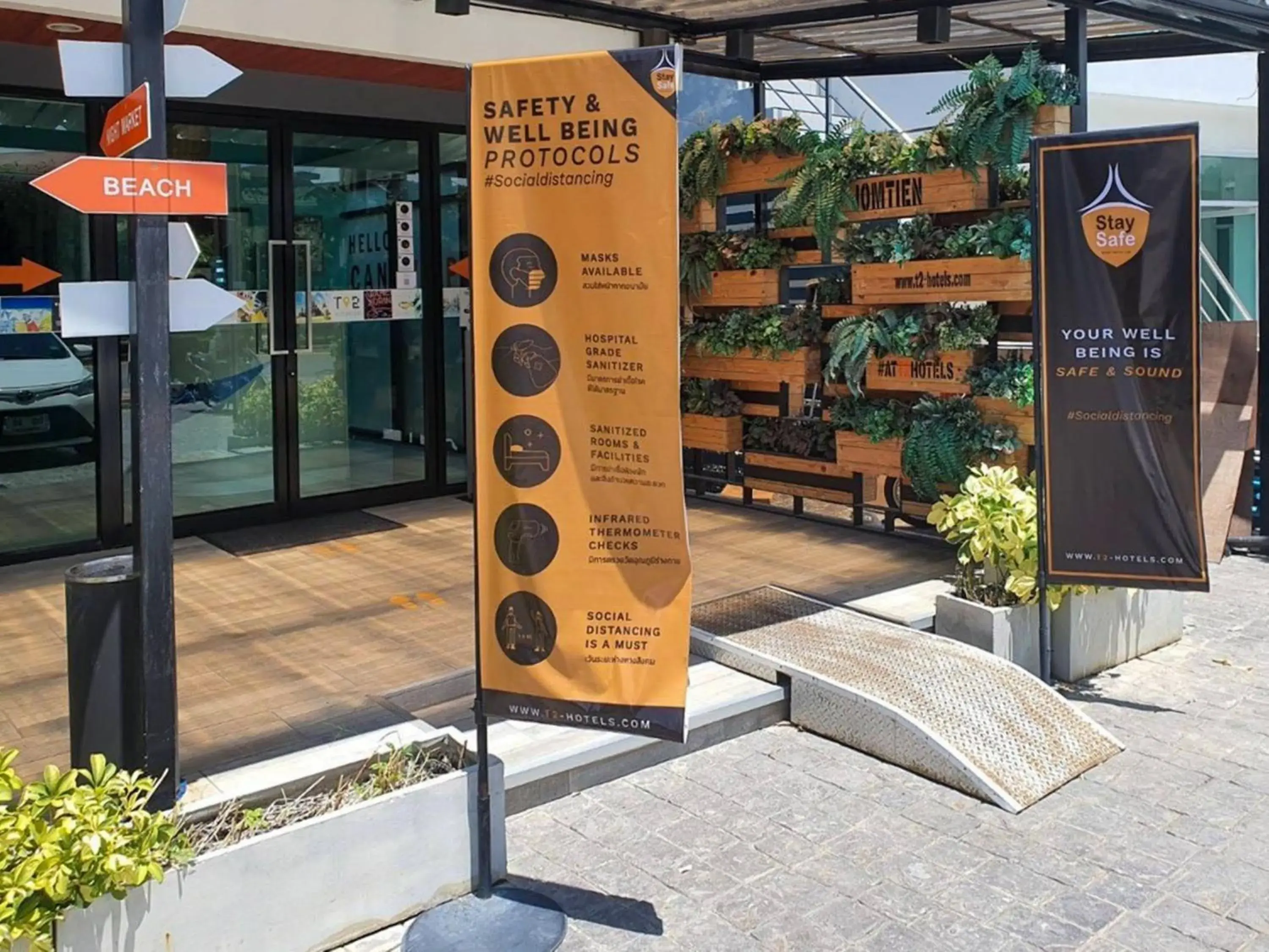 Facade/entrance in T2 Jomtien Pattaya Facade/entrance in T2 Jomtien Pattaya