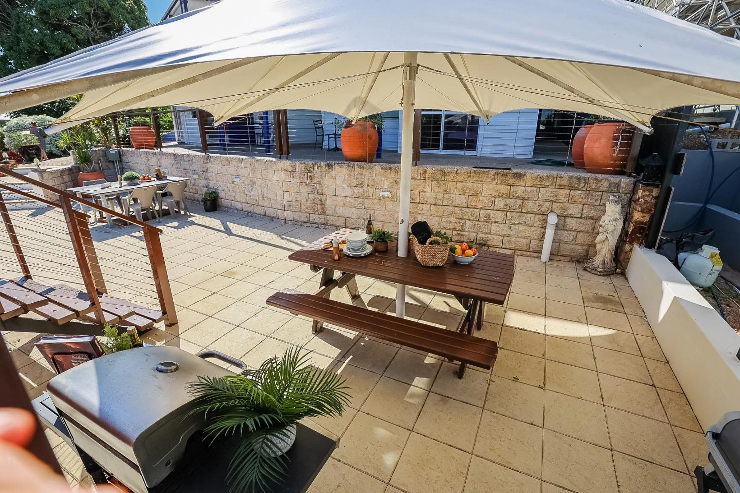 BBQ facilities in 1770 Sovereign Lodge Retreat