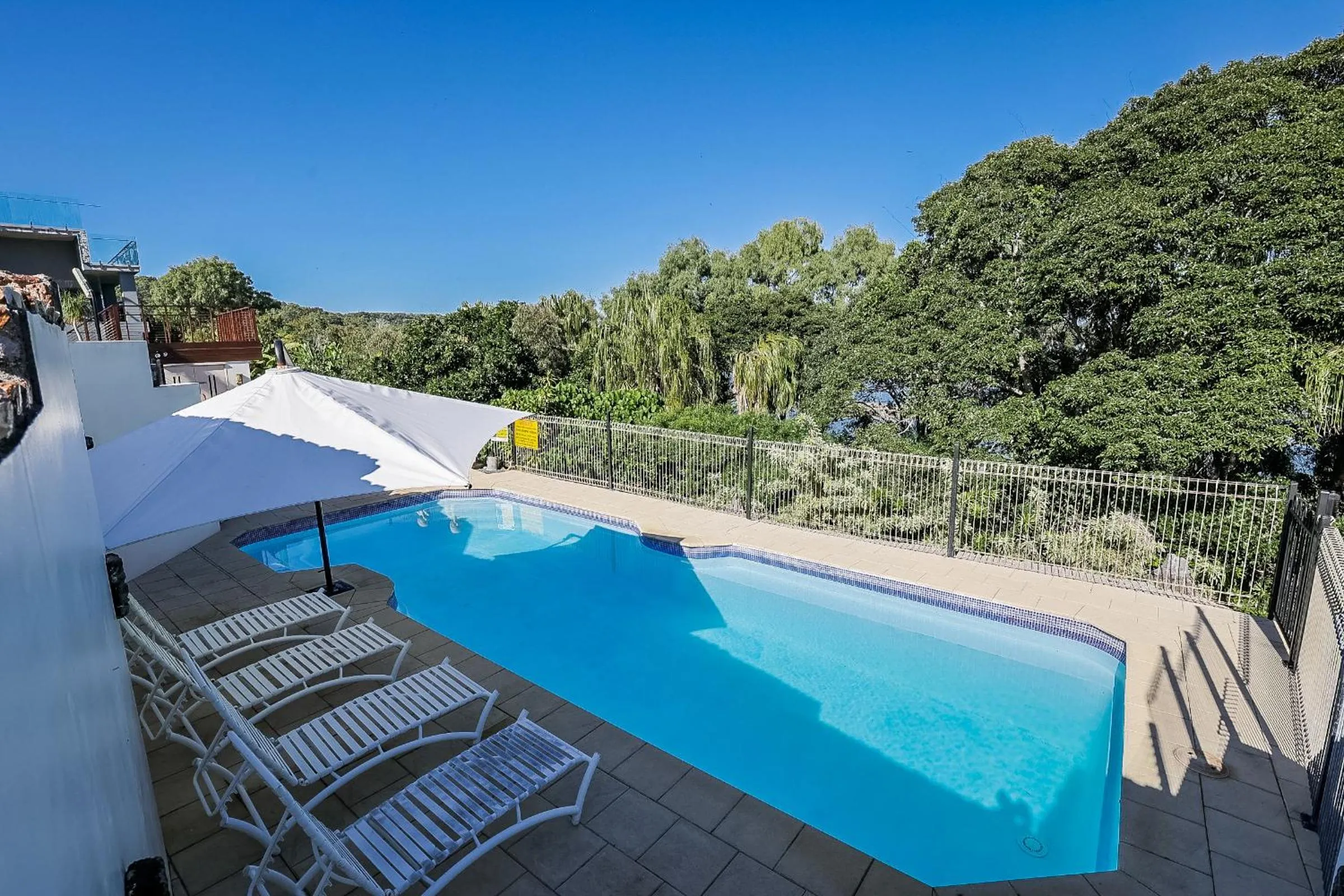 Swimming pool in 1770 Sovereign Lodge Retreat