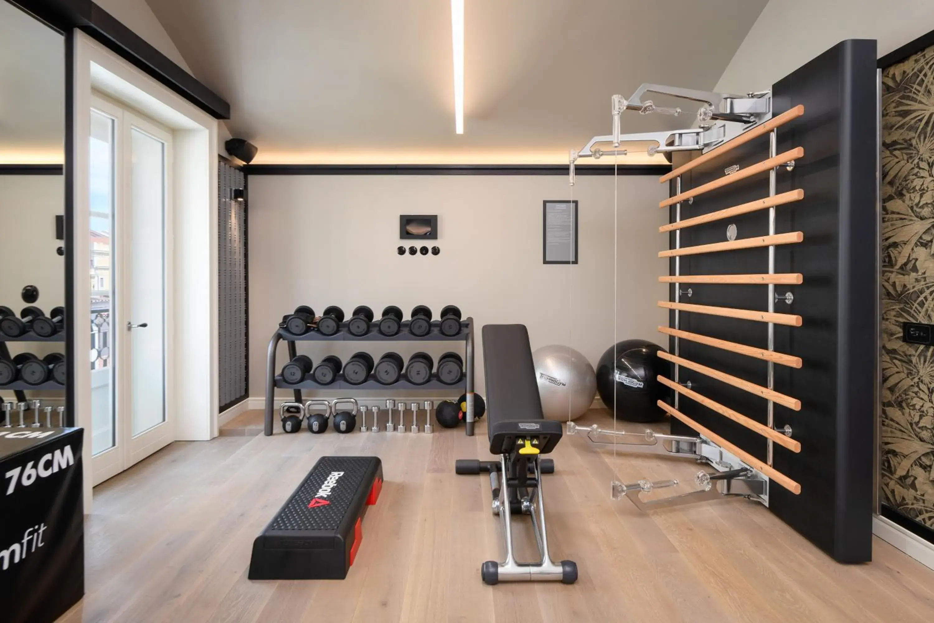 Fitness centre/facilities in Bairro Alto Hotel Fitness centre/facilities in Bairro Alto Hotel