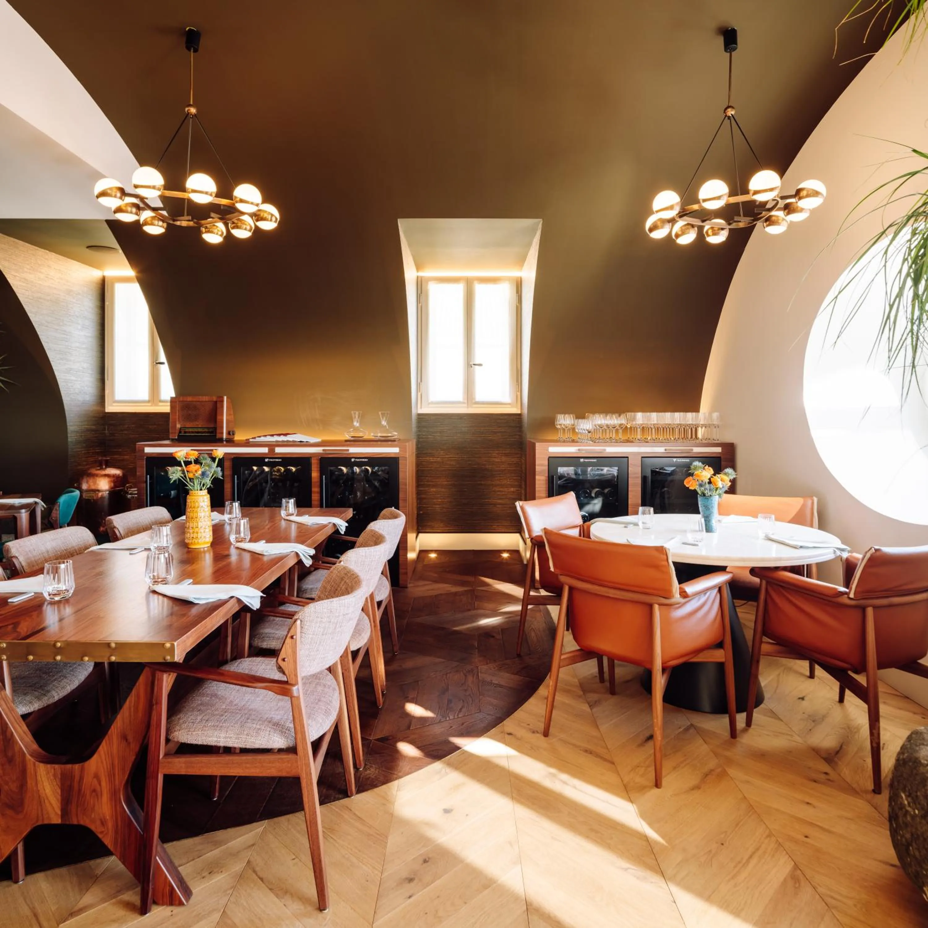 Restaurant/places to eat in Bairro Alto Hotel