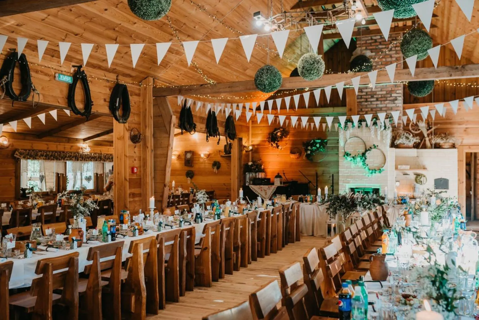 Restaurant/places to eat in Gościniec Folwark Nadawki