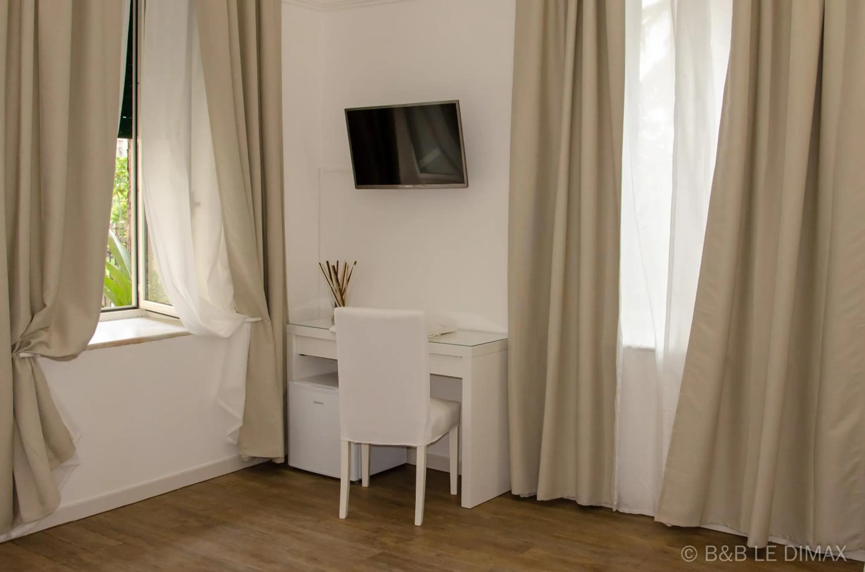 TV and multimedia in Le Dimax