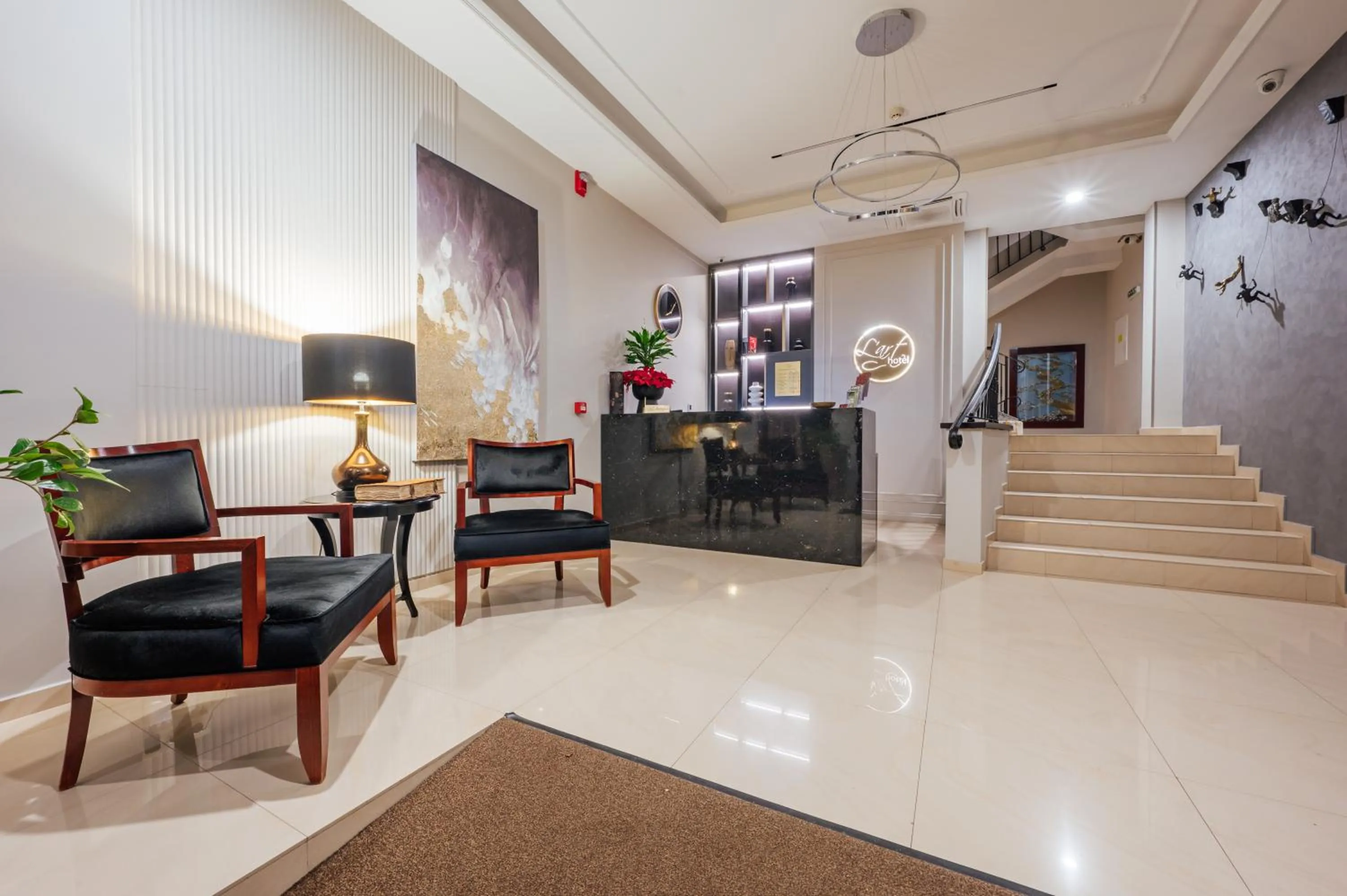 Facade/entrance in L`Art Hotel Carei