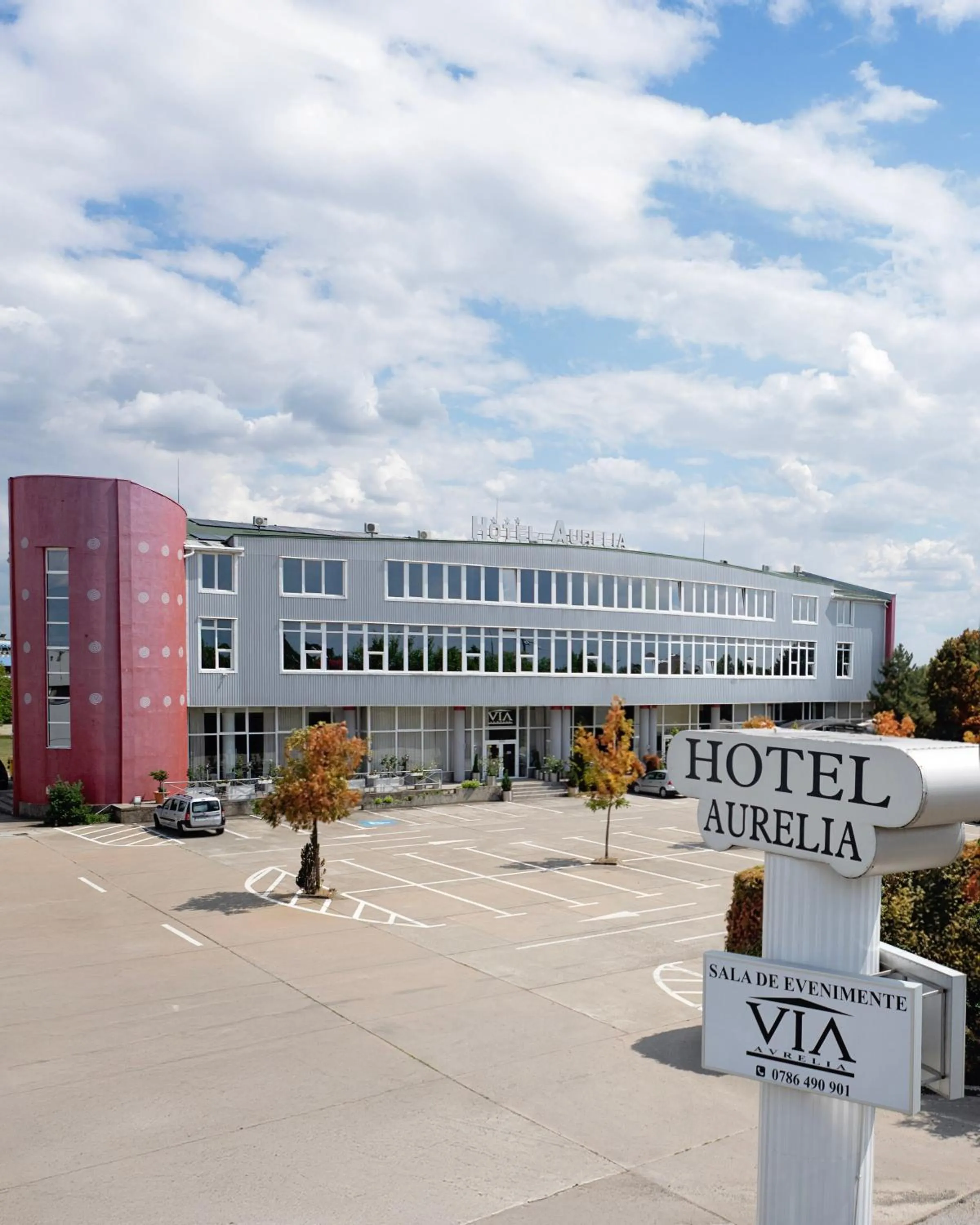 Property building in Hotel Aurelia