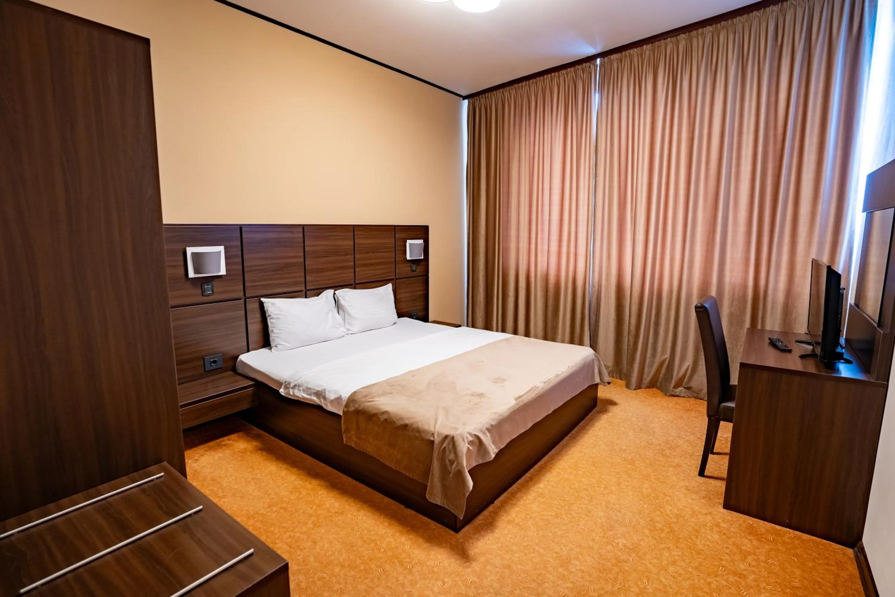 Photo of the whole room, Bed in Hotel Aurelia