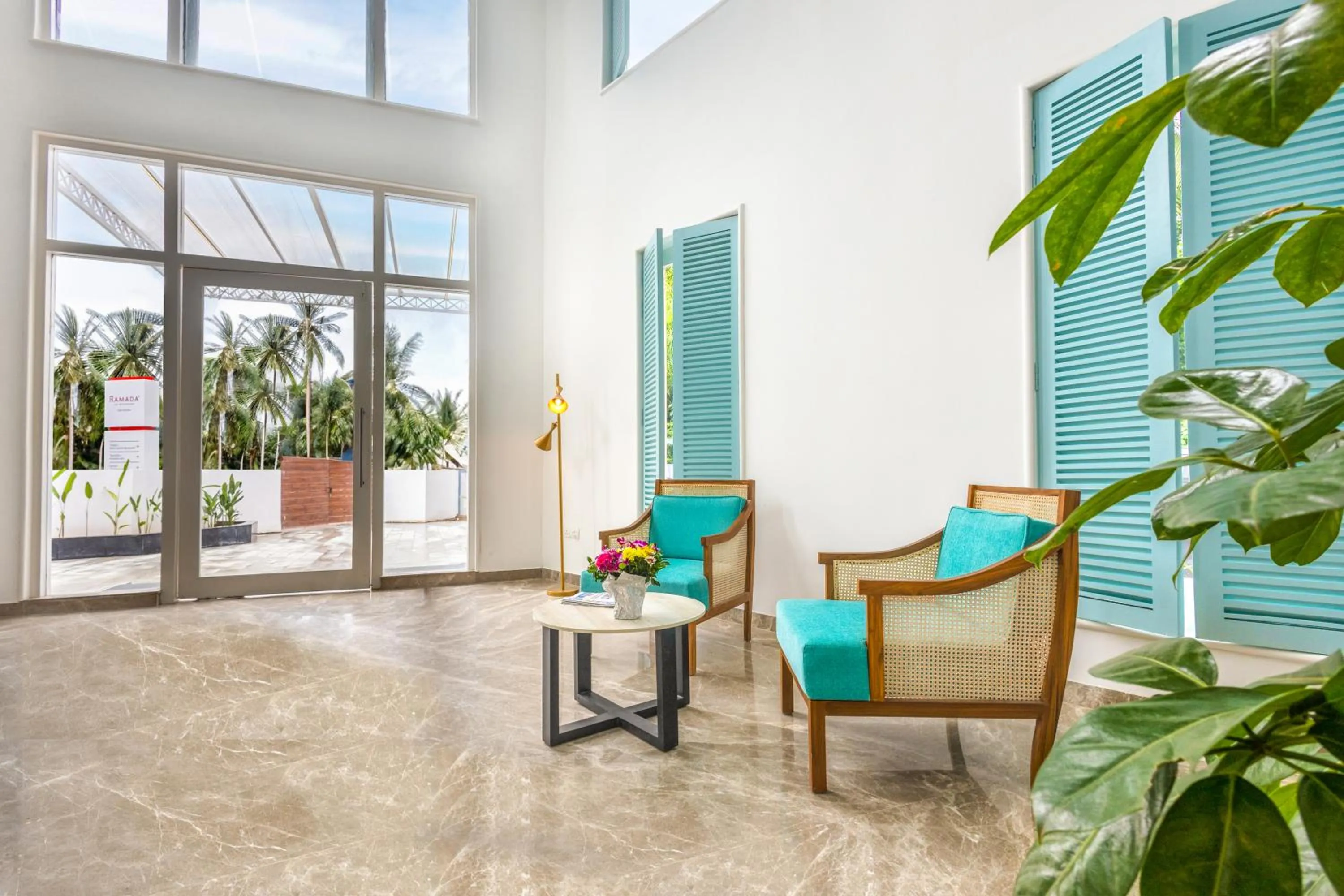 Seating area in Ramada by Wyndham Goa Arpora