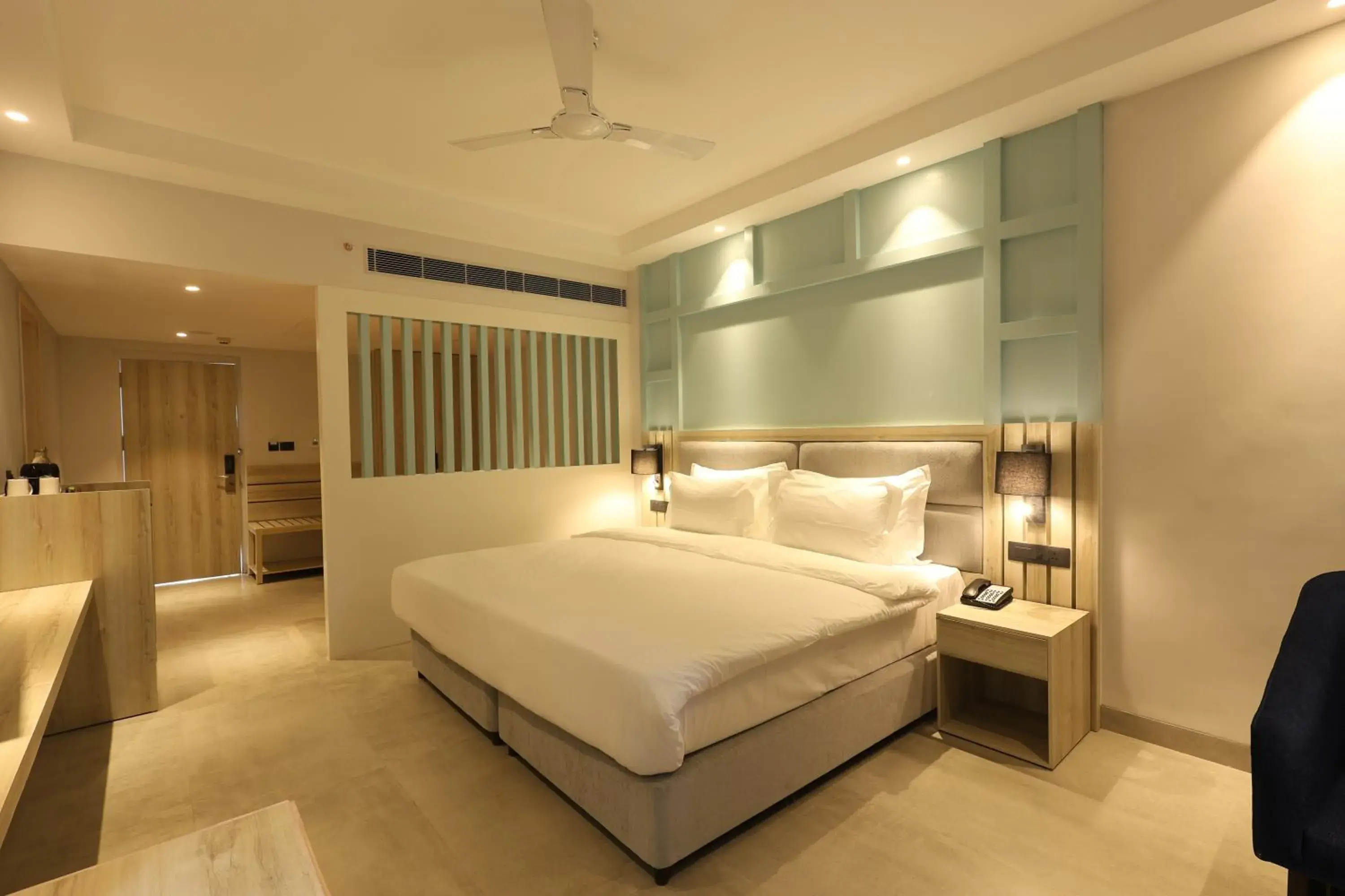 Premium Room in Ramada by Wyndham Goa Arpora Premium Room in Ramada by Wyndham Goa Arpora