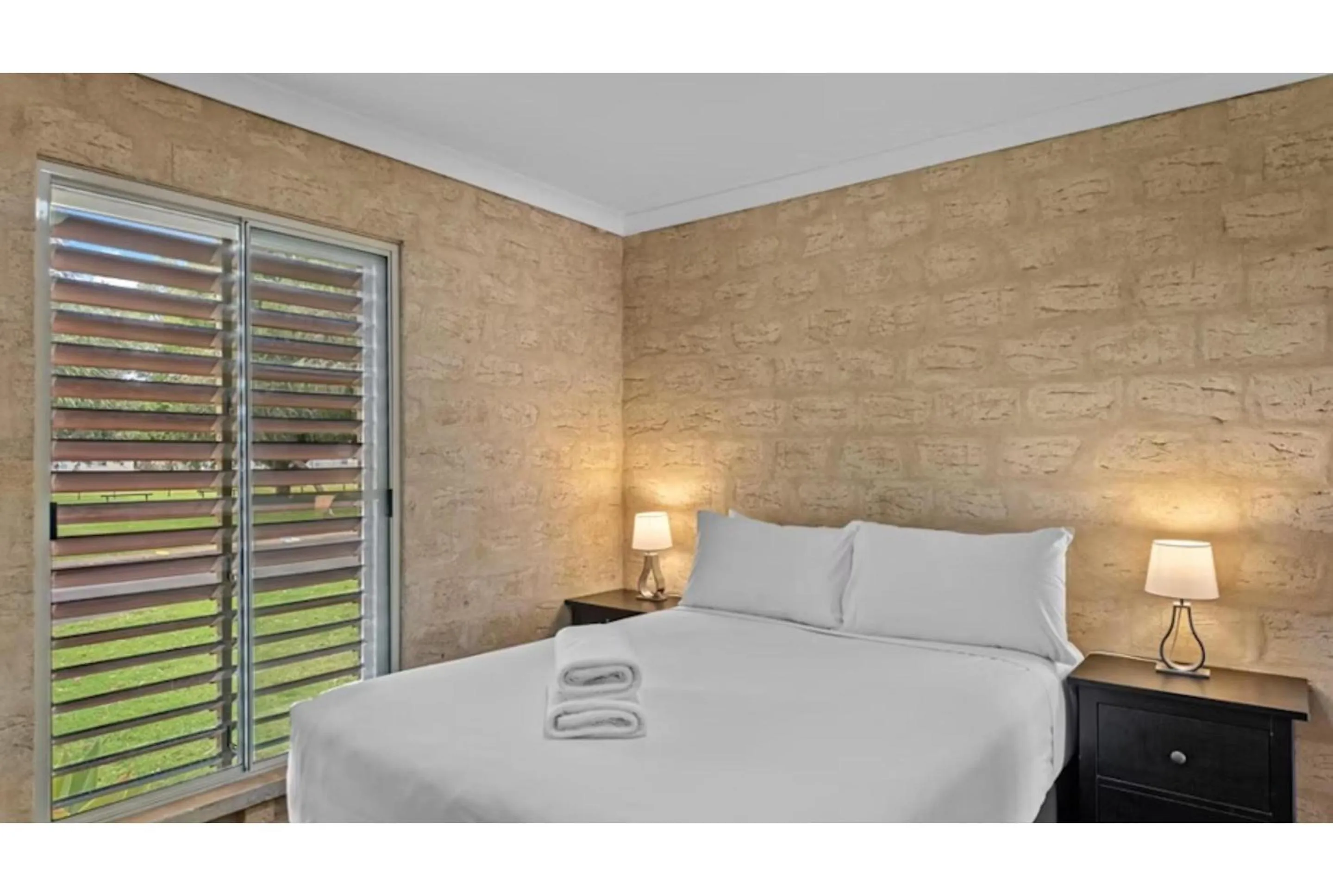 Bedroom, Bed in Discovery Parks - Bunbury Foreshore