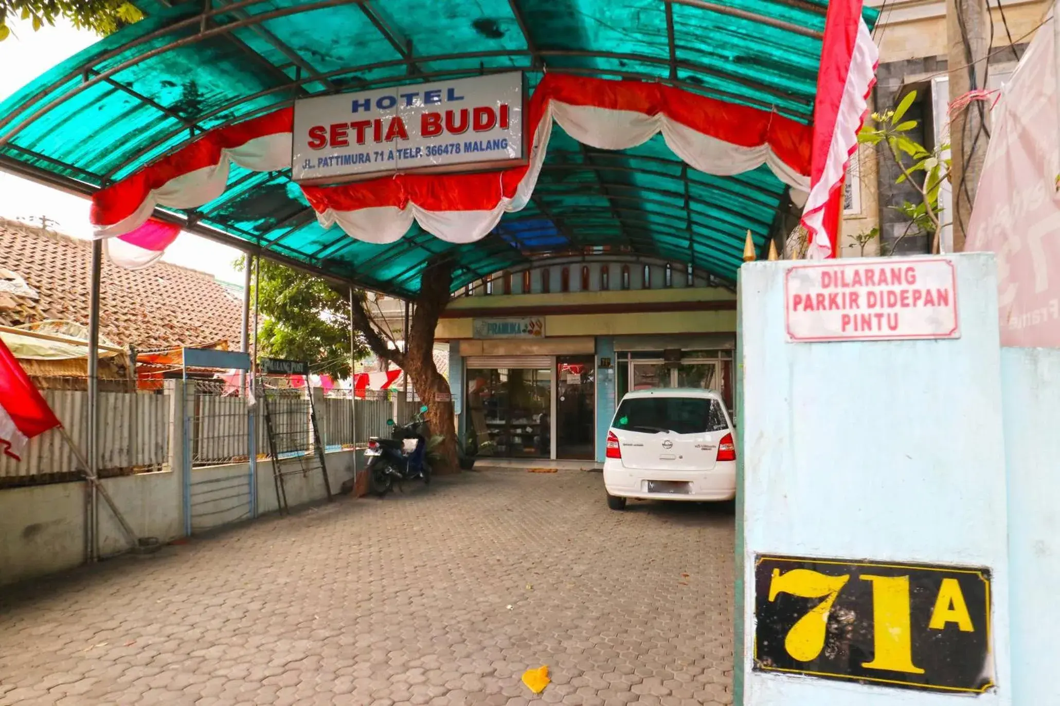 Property building in Hotel Setia Budi Property building in Hotel Setia Budi