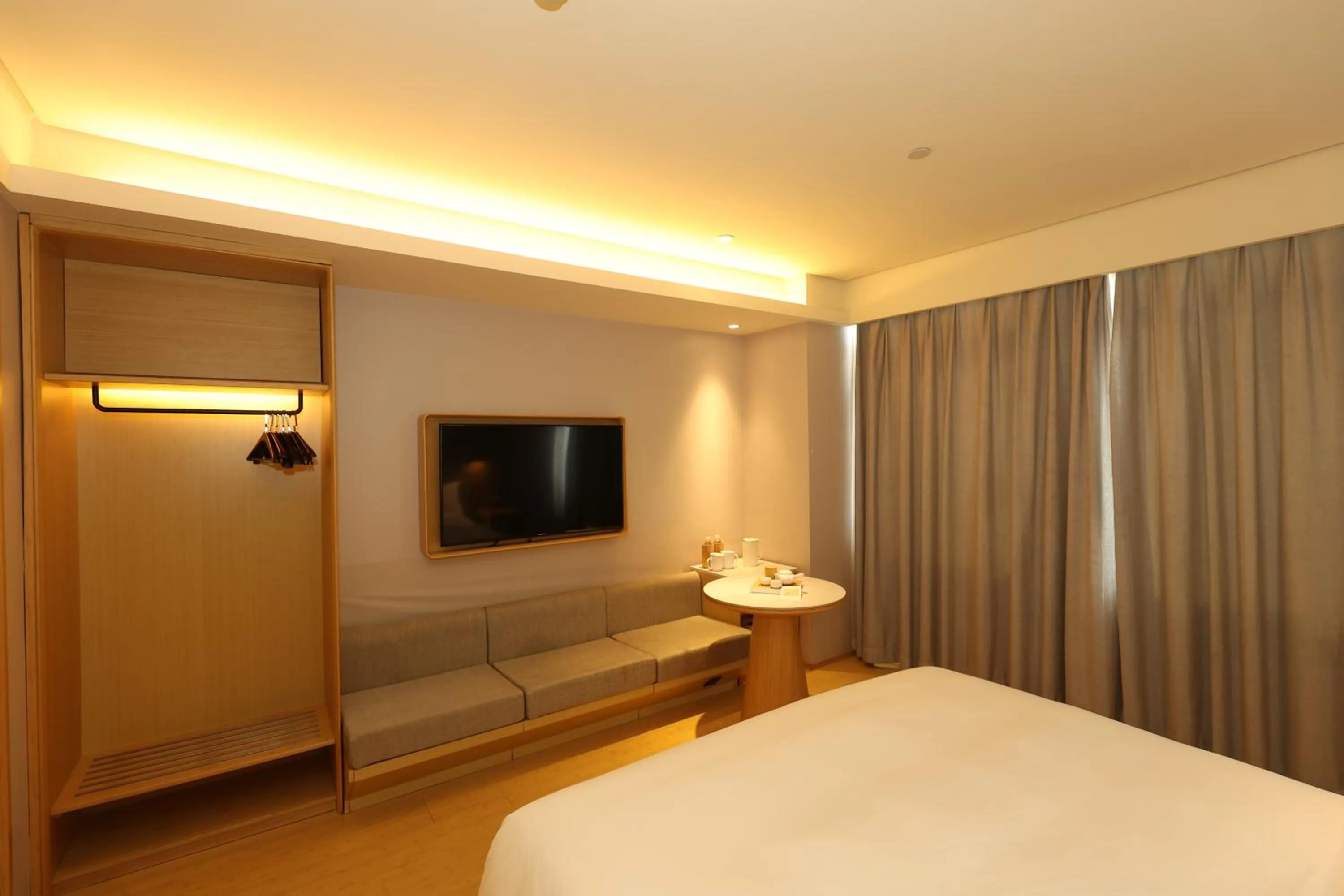 Bed in JI Hotel Shanghai Wujiaochang Shiguang Road