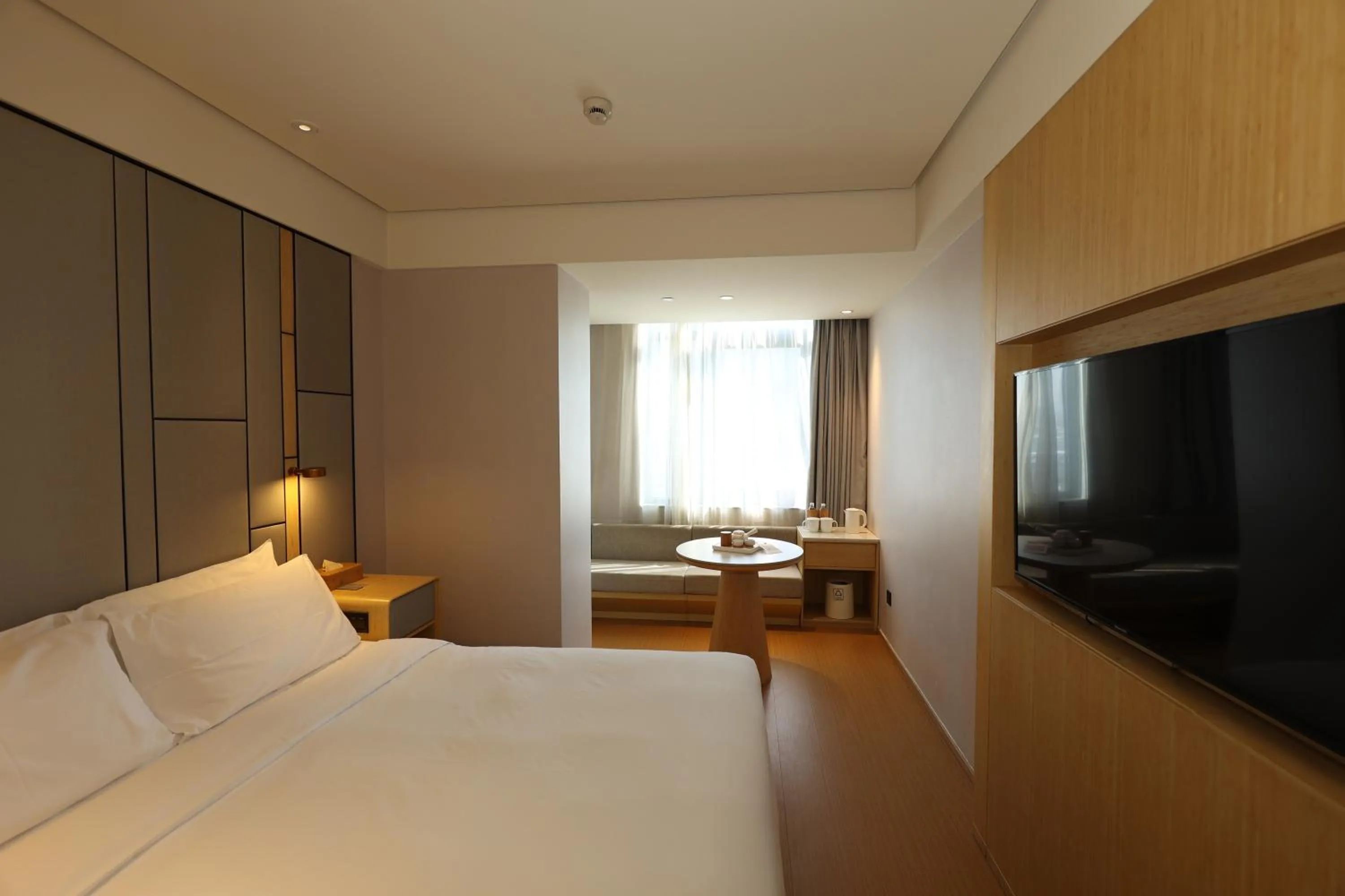 Bed in JI Hotel Shanghai Wujiaochang Shiguang Road