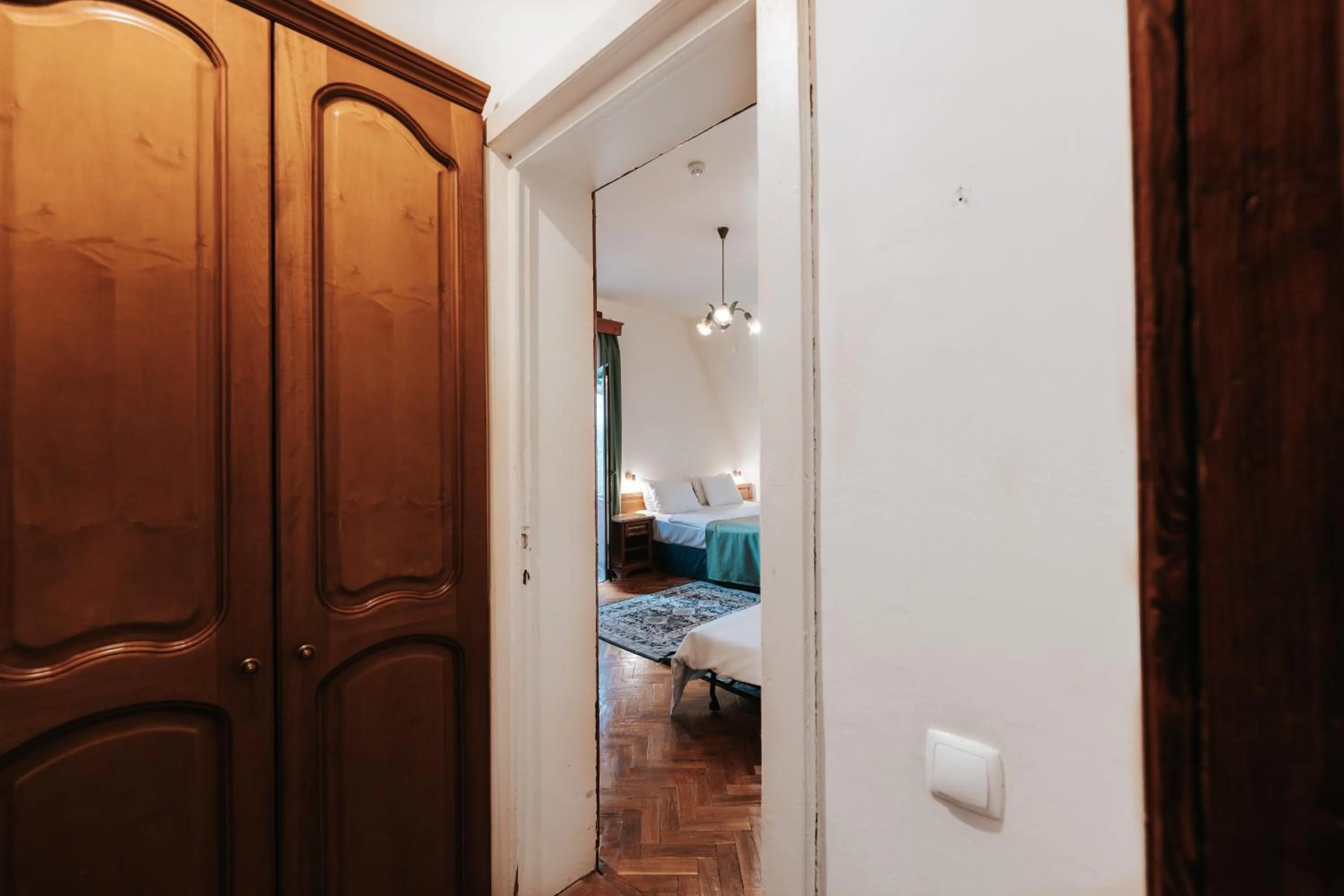 TV and multimedia in Vila Camelia