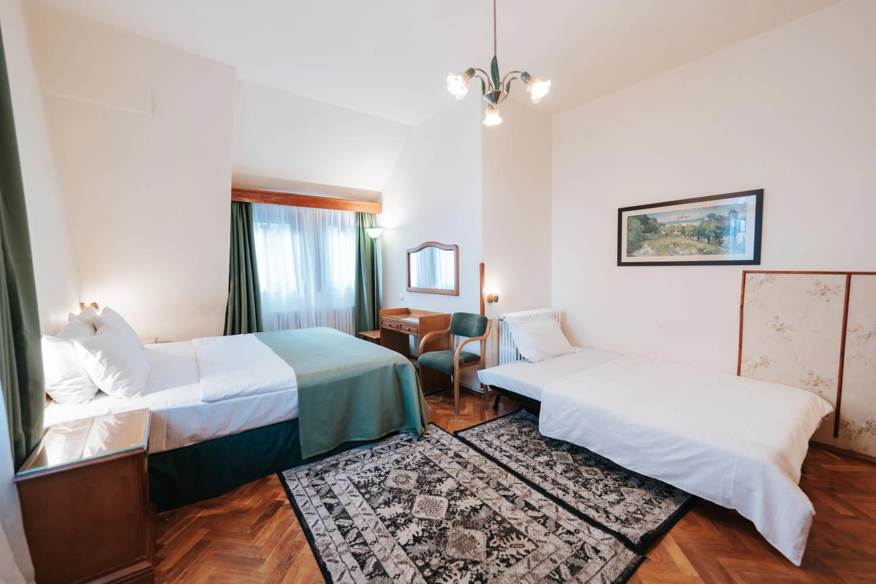 TV and multimedia, Bed in Vila Camelia