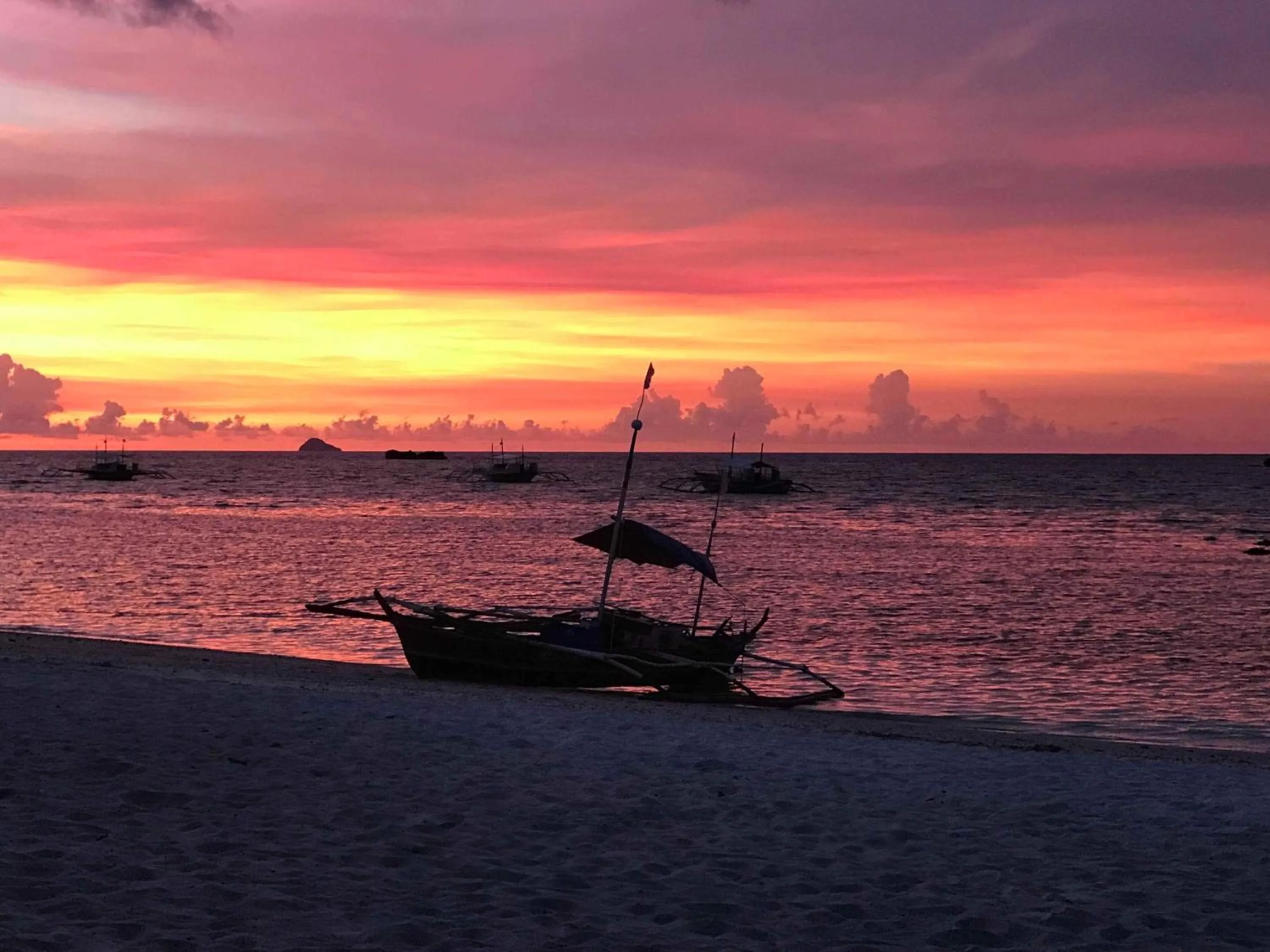 Avila's Horizon Dive Resort Malapascua