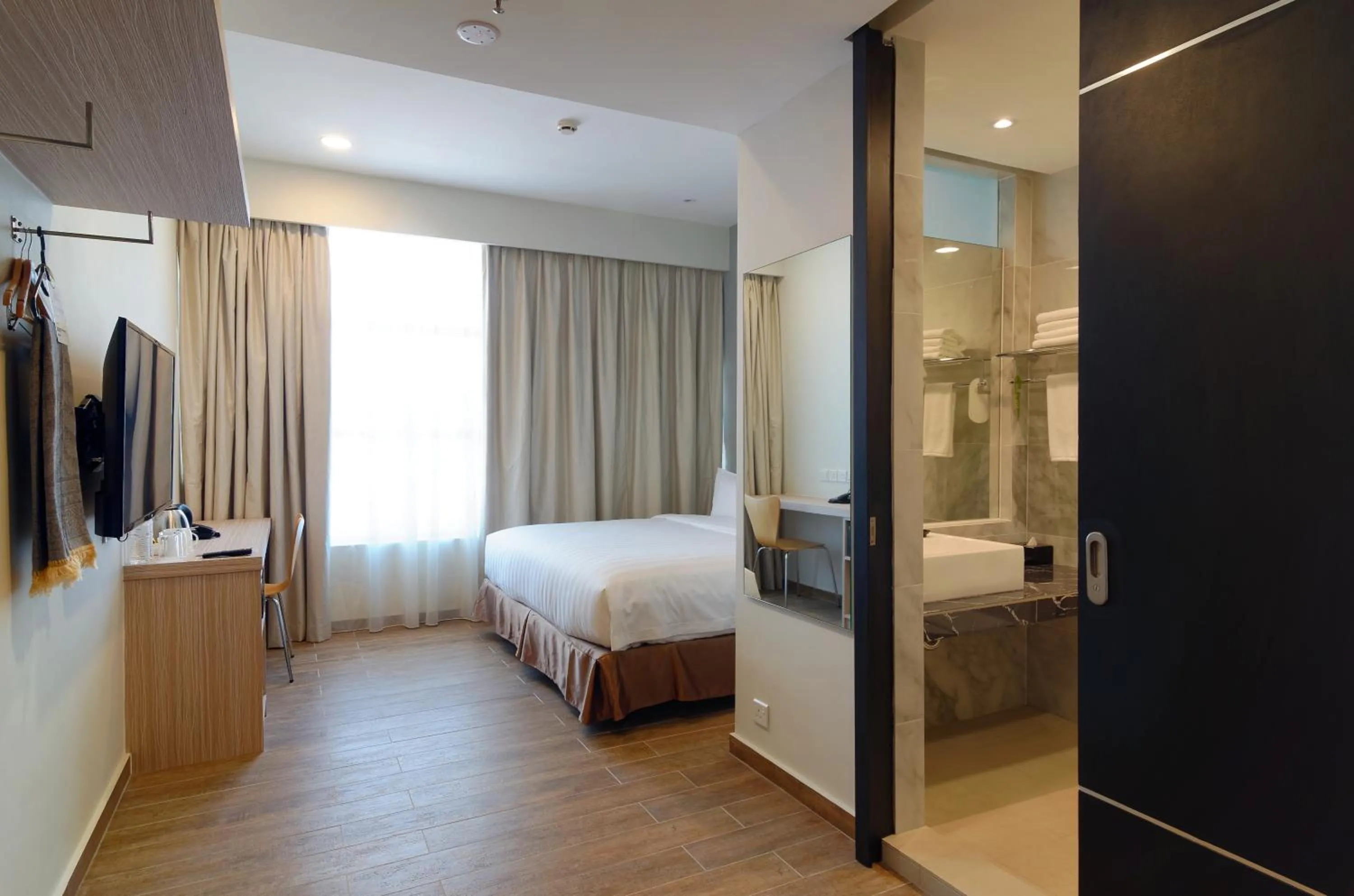 Bedroom, Bed in The Klagan Hotel