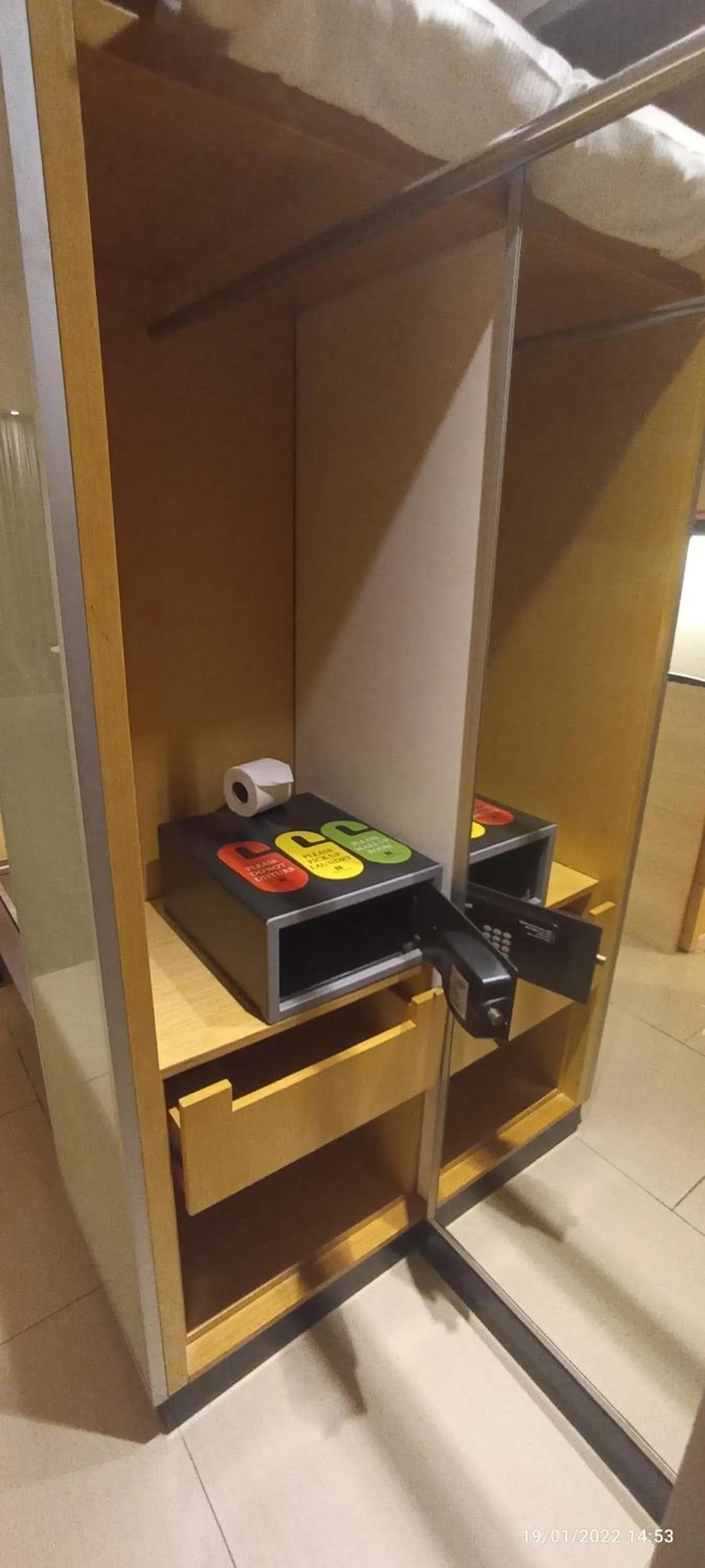 safe in The Klagan Hotel