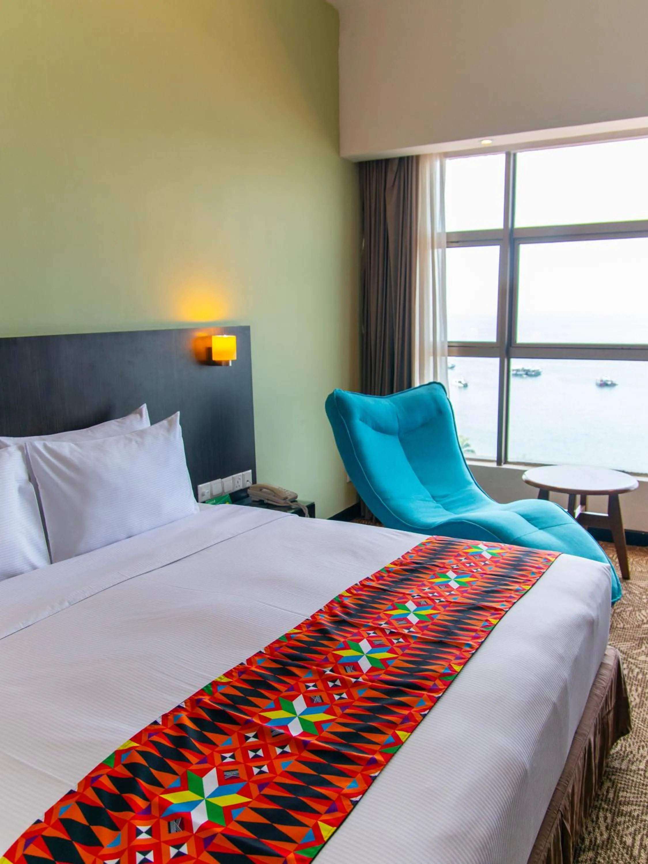 Bed in The Klagan Hotel