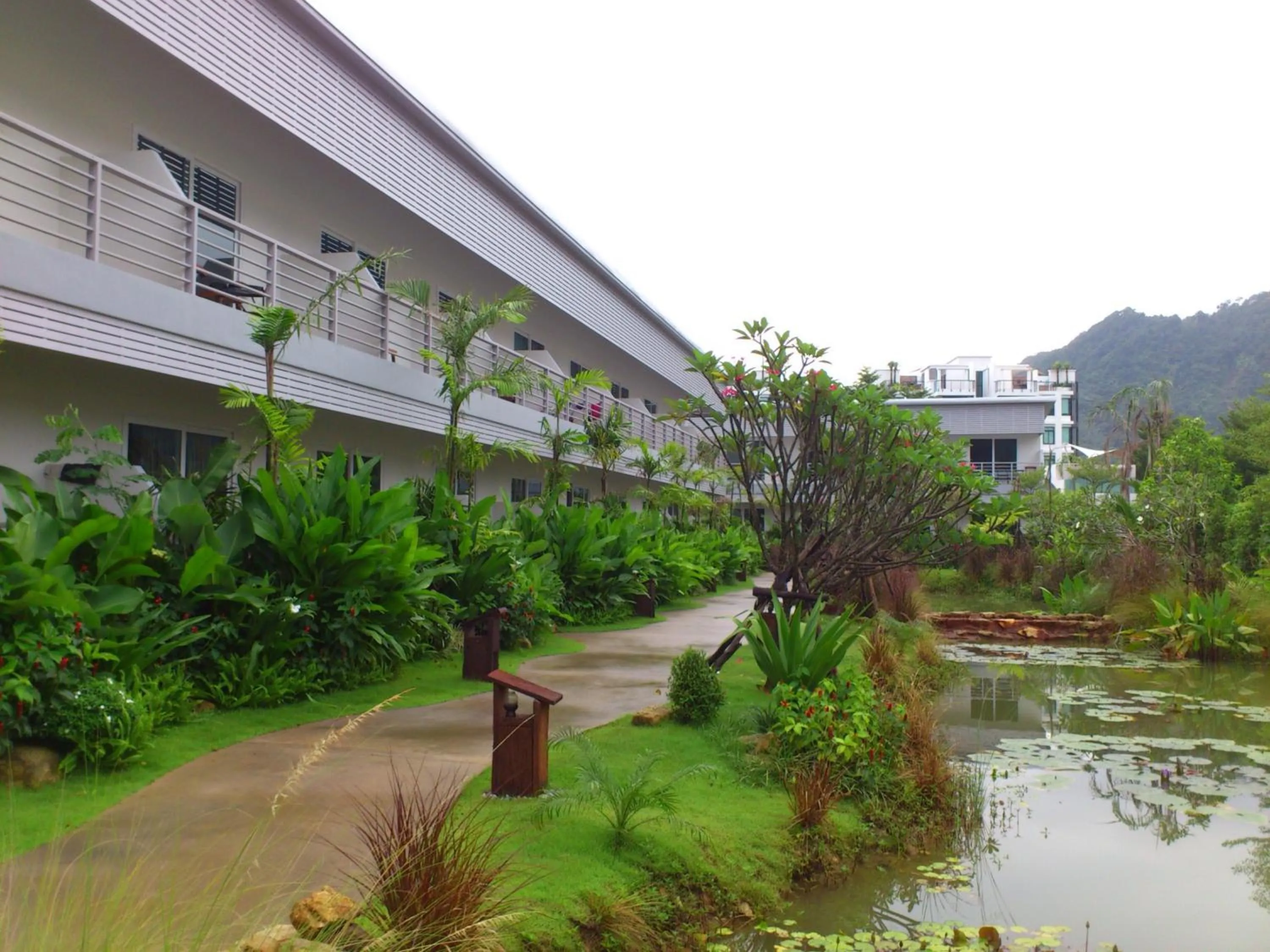 Garden view in Phukamala Suite