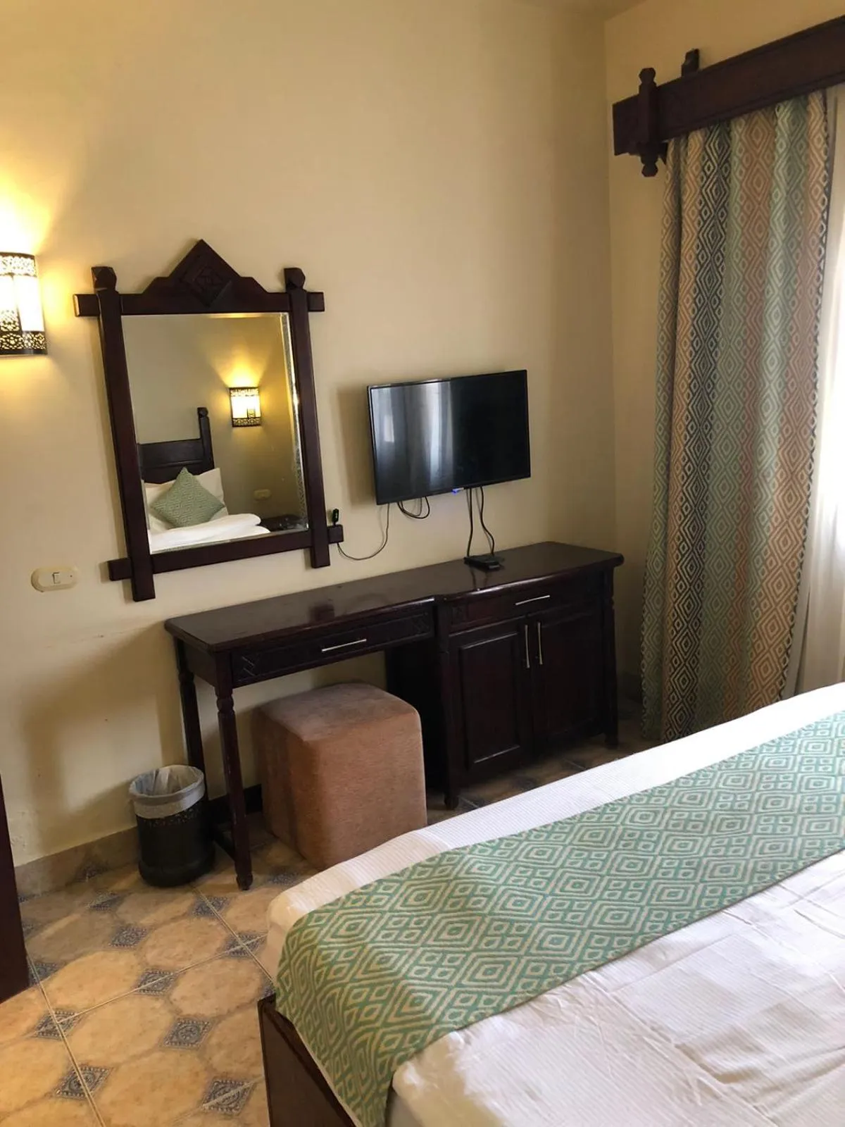 TV and multimedia in Mazar Resort & Spa By Kemet