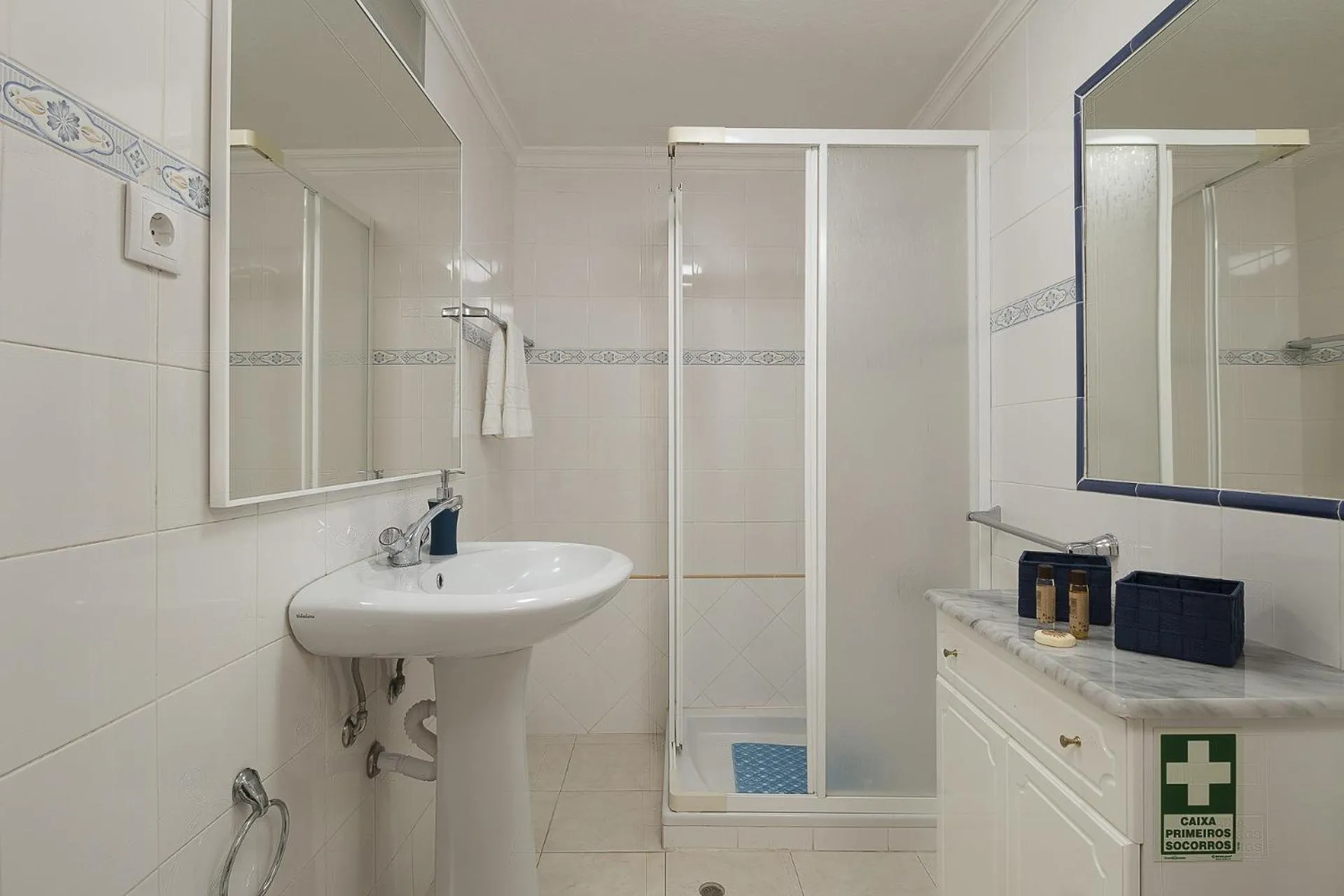 Bathroom in Funchal Window by Homie