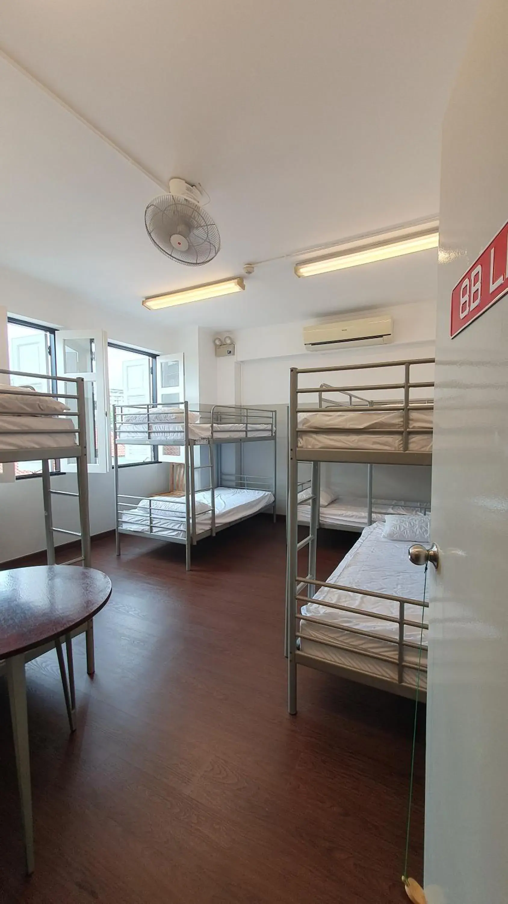 Bunk Bed in 8-Bed Mixed Dormitory Room in Betel Box Backpackers Hostel Bunk Bed in 8-Bed Mixed Dormitory Room in Betel Box Backpackers Hostel
