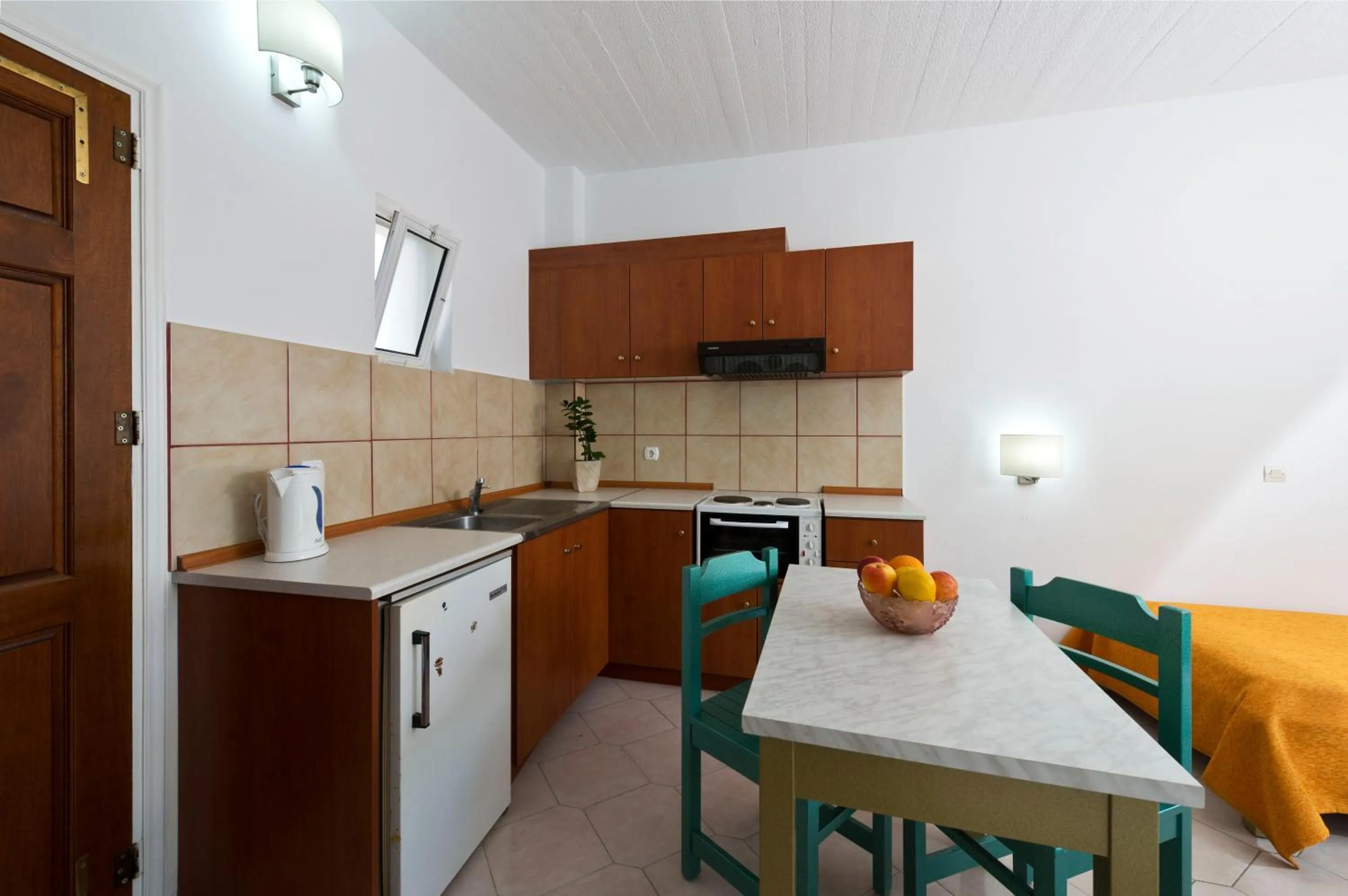 Kitchen or kitchenette in Trianta Hotel Apartments