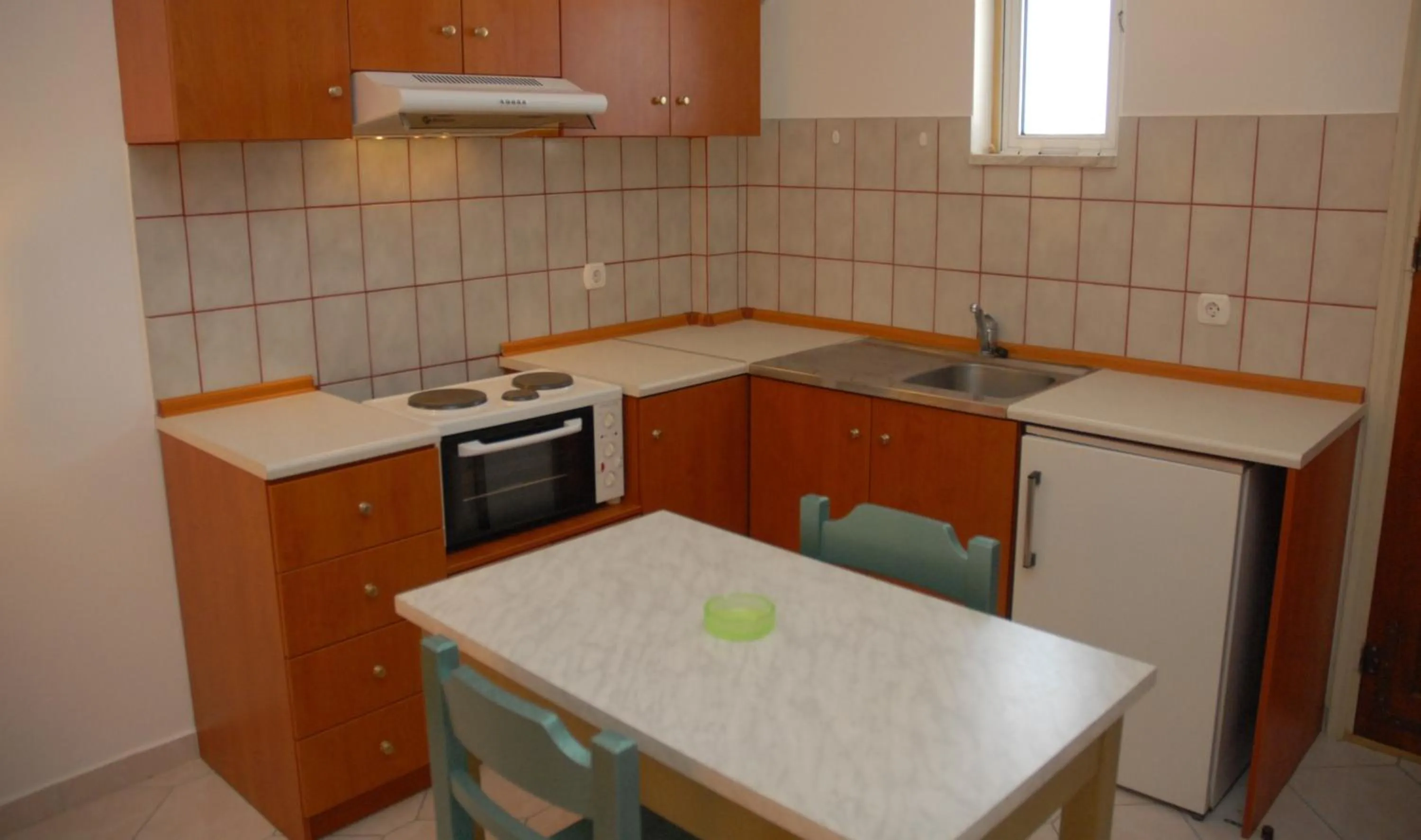 Coffee/tea facilities in Trianta Hotel Apartments