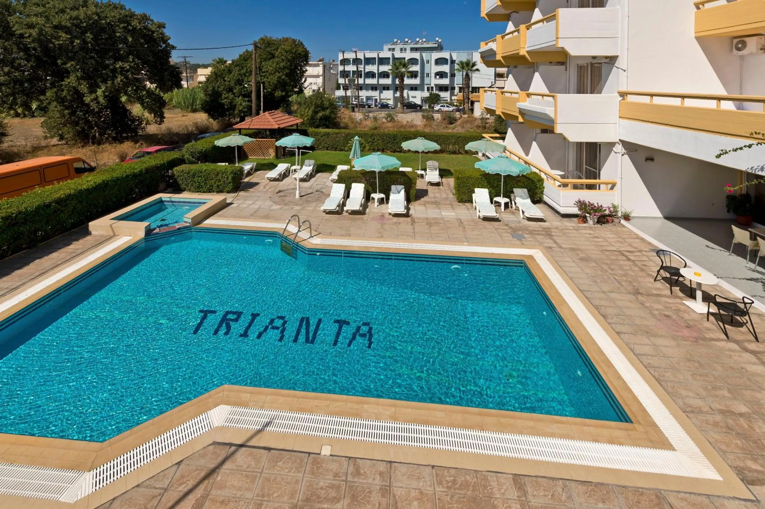 Swimming pool in Trianta Hotel Apartments