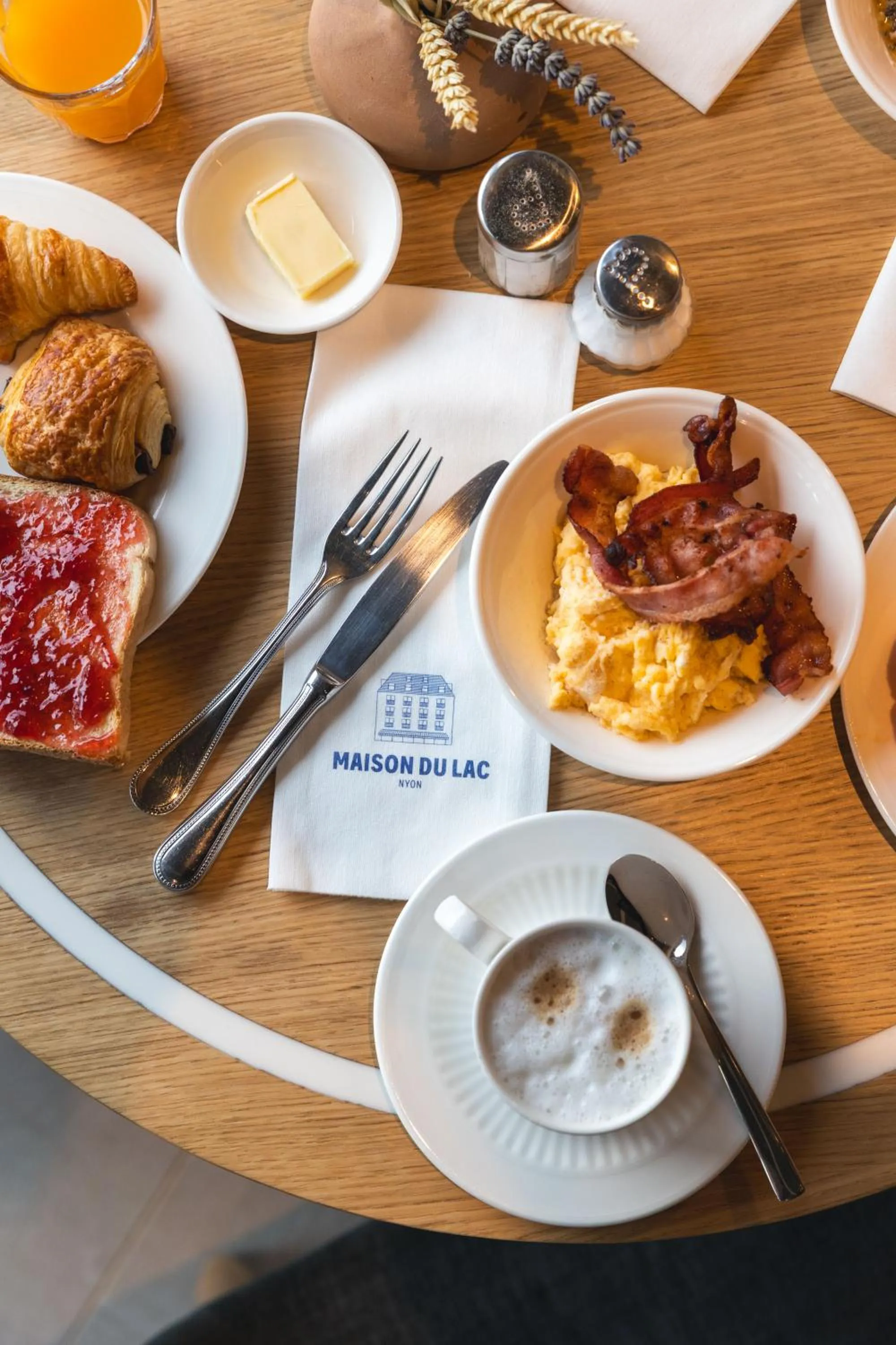Breakfast in Maison du Lac Boutique Hôtel