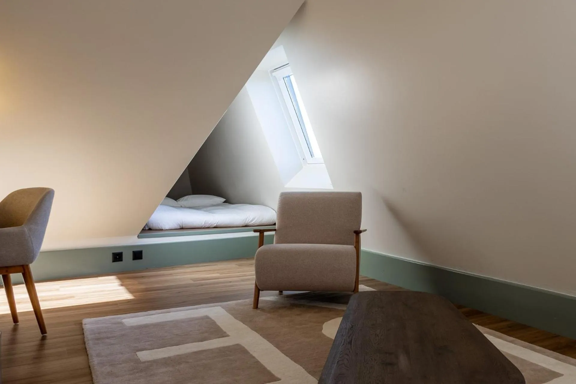 Bedroom, Bed in Maison du Lac Boutique Hôtel