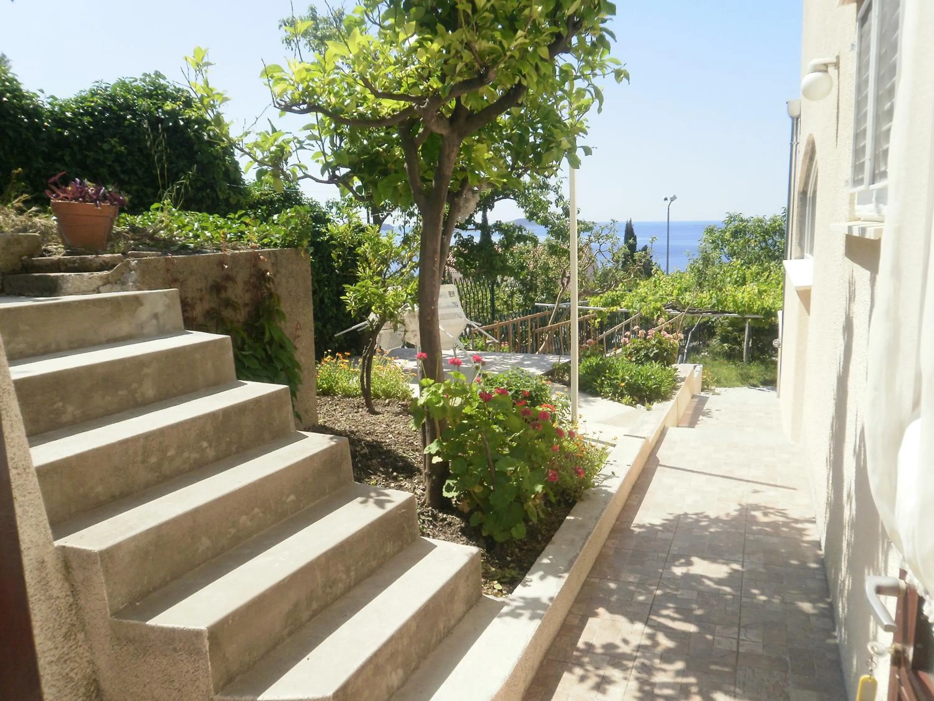 Facade/entrance in Apartments Kust