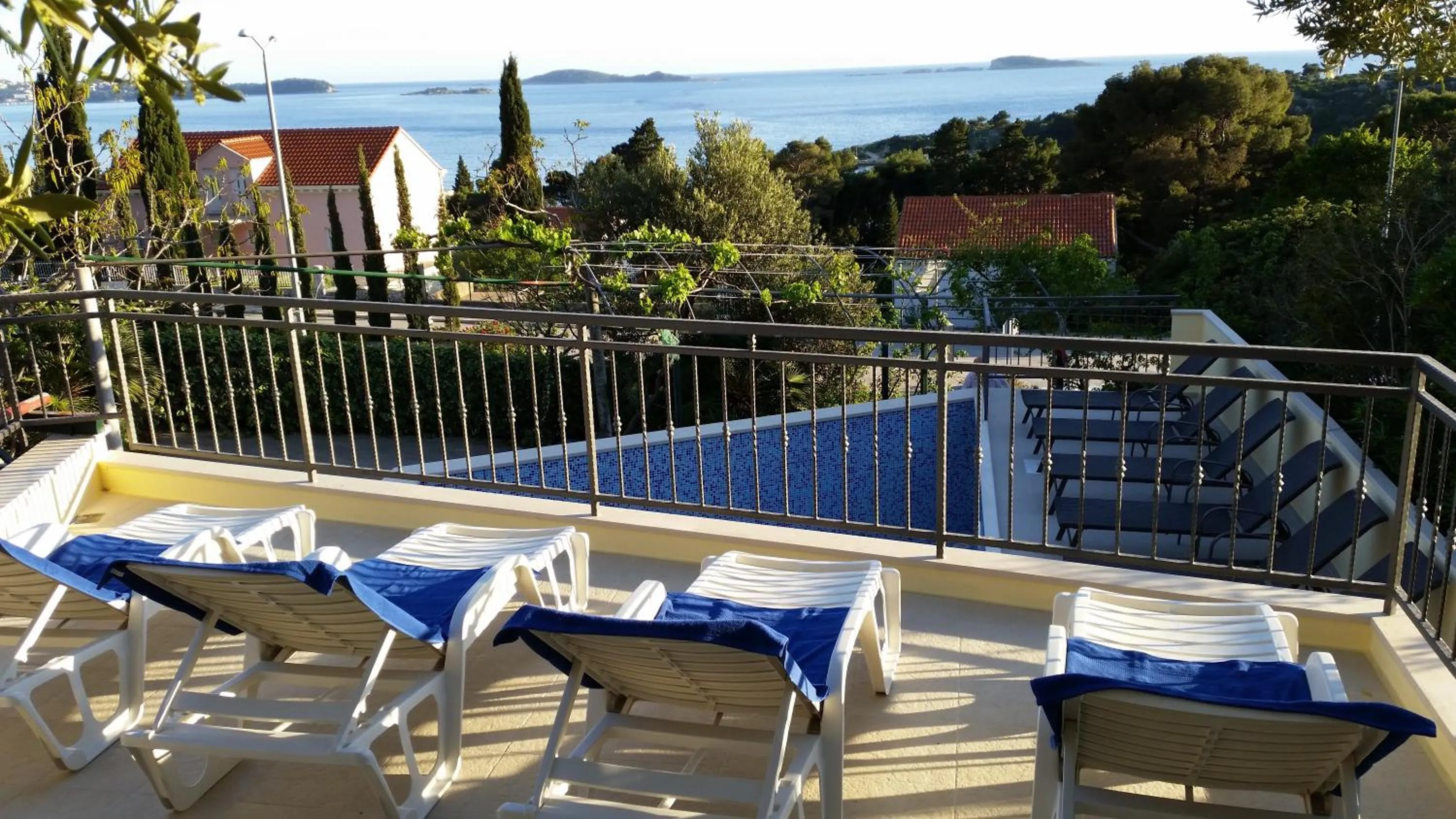 Balcony/Terrace in Apartments Kust