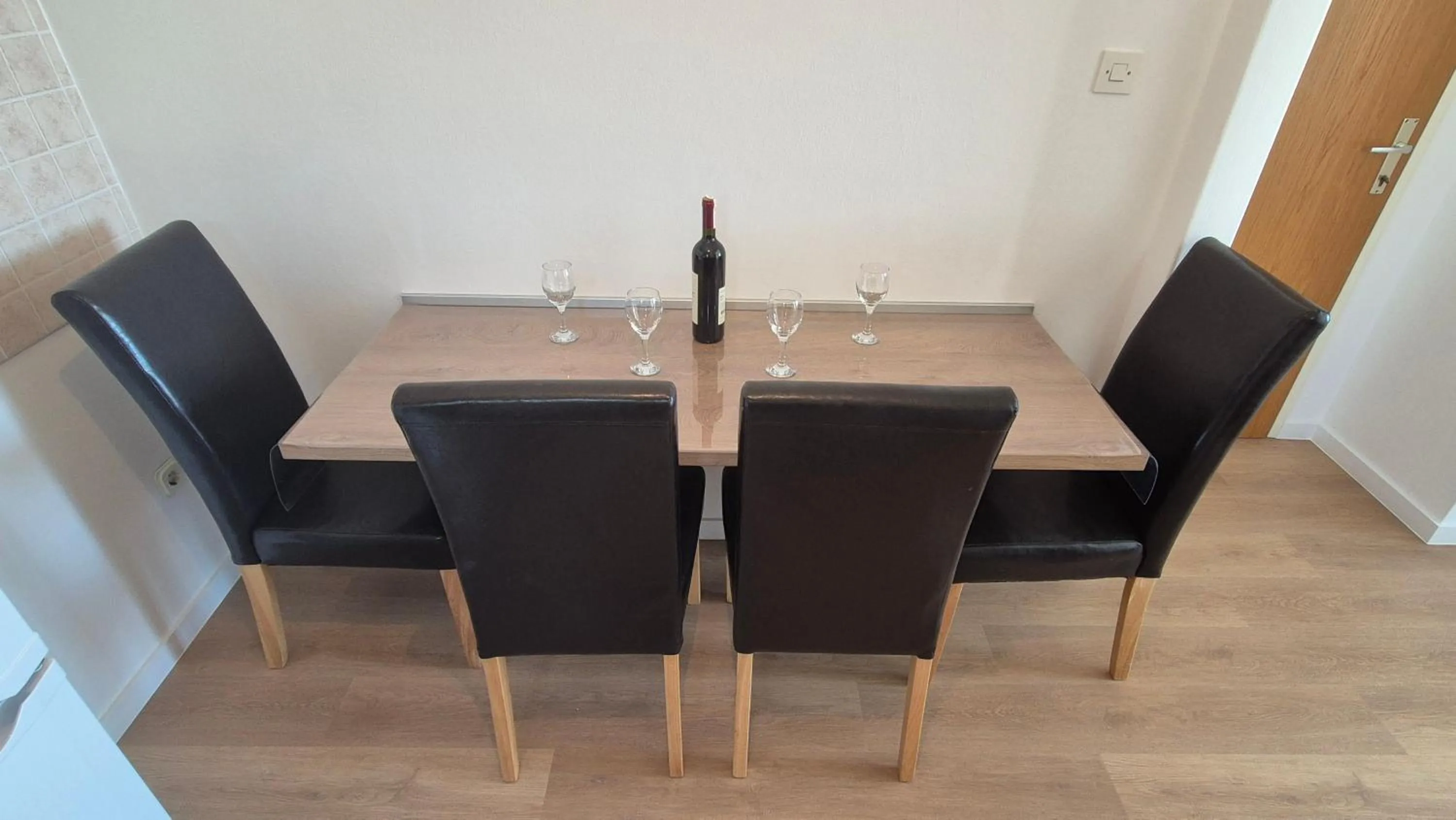 Apartments Kust