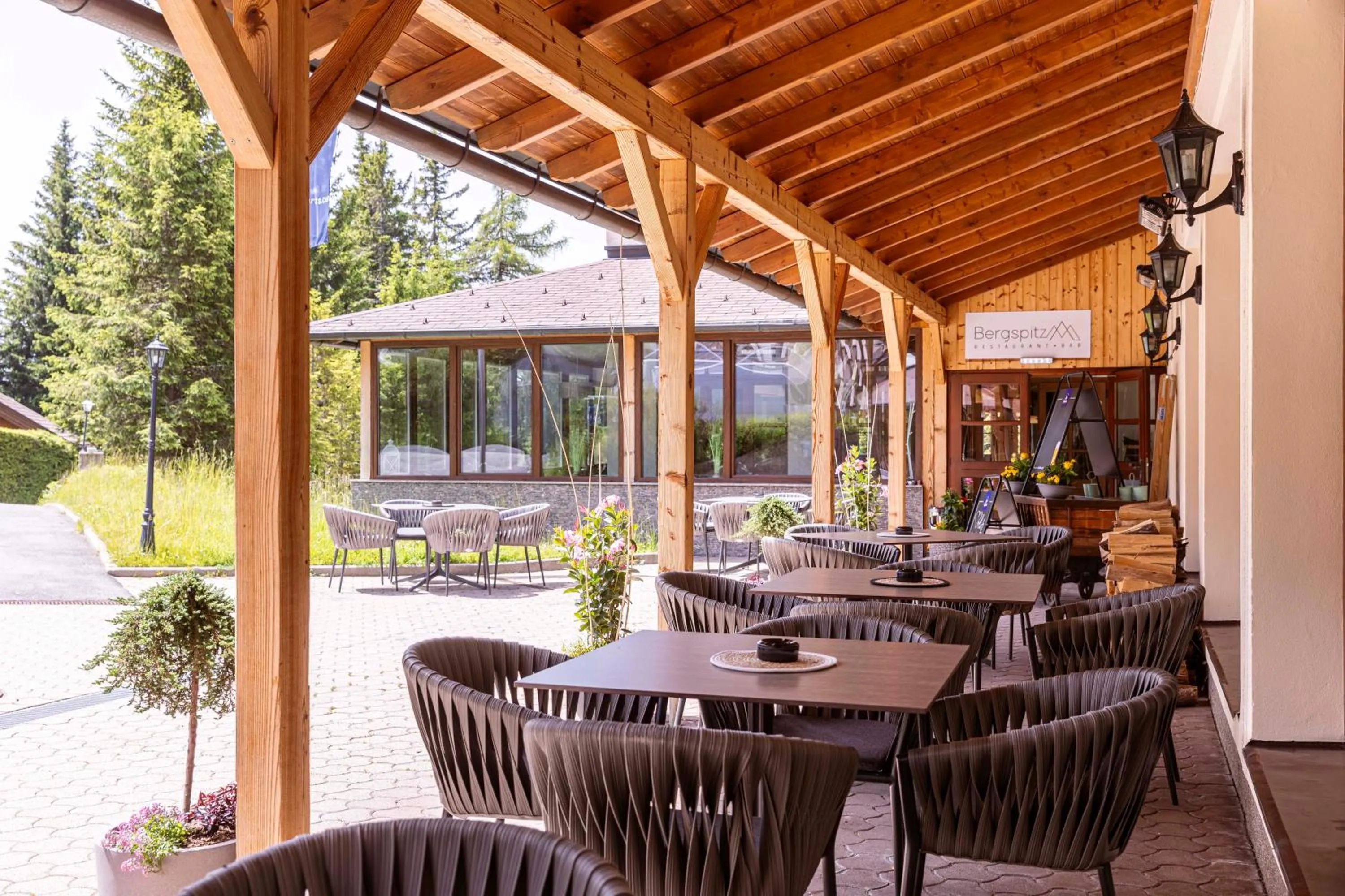 Restaurant/places to eat in Bergresort Gerlitzen by ALPS RESORTS