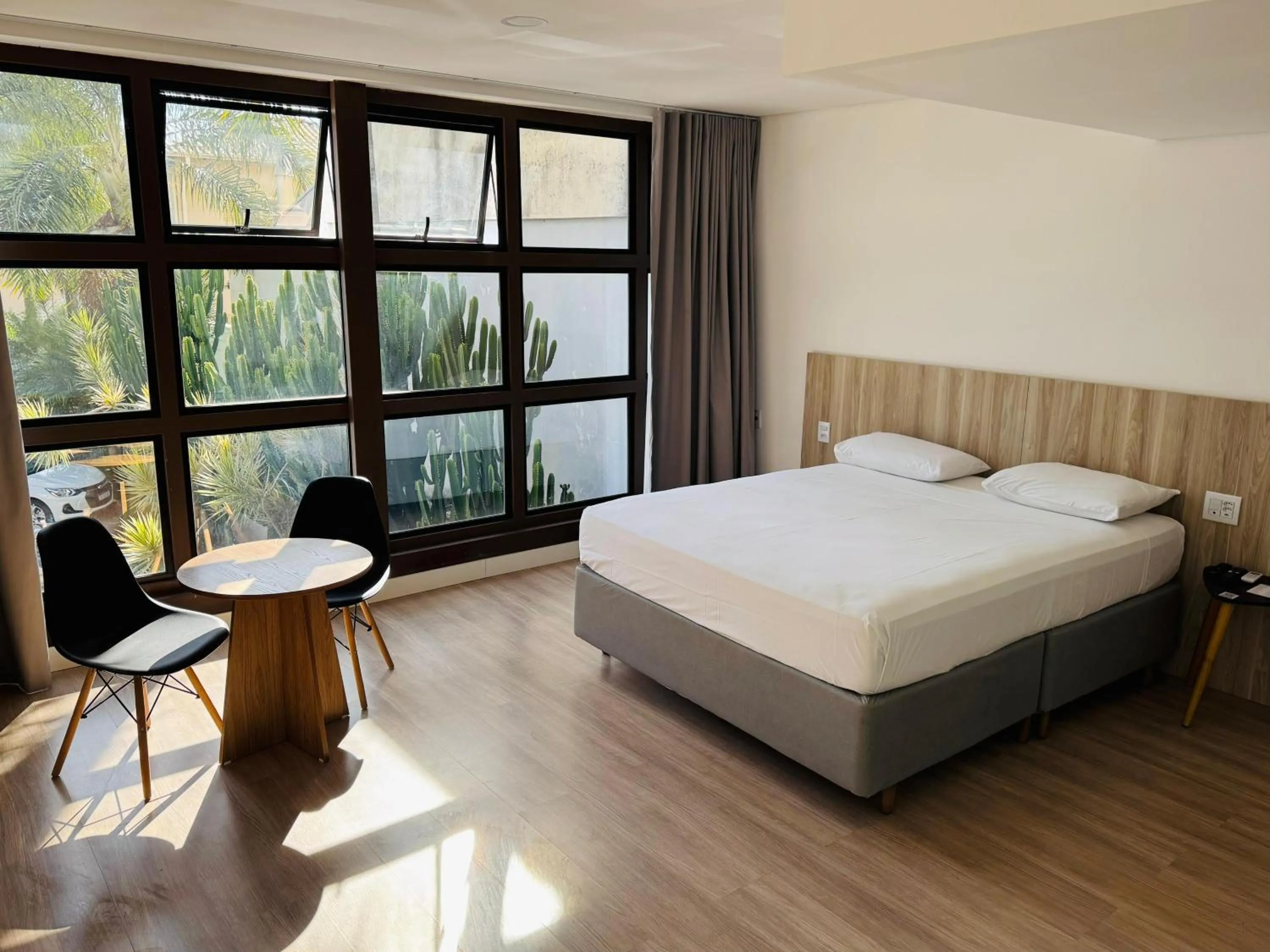 Bed in Riellis Center Hotel