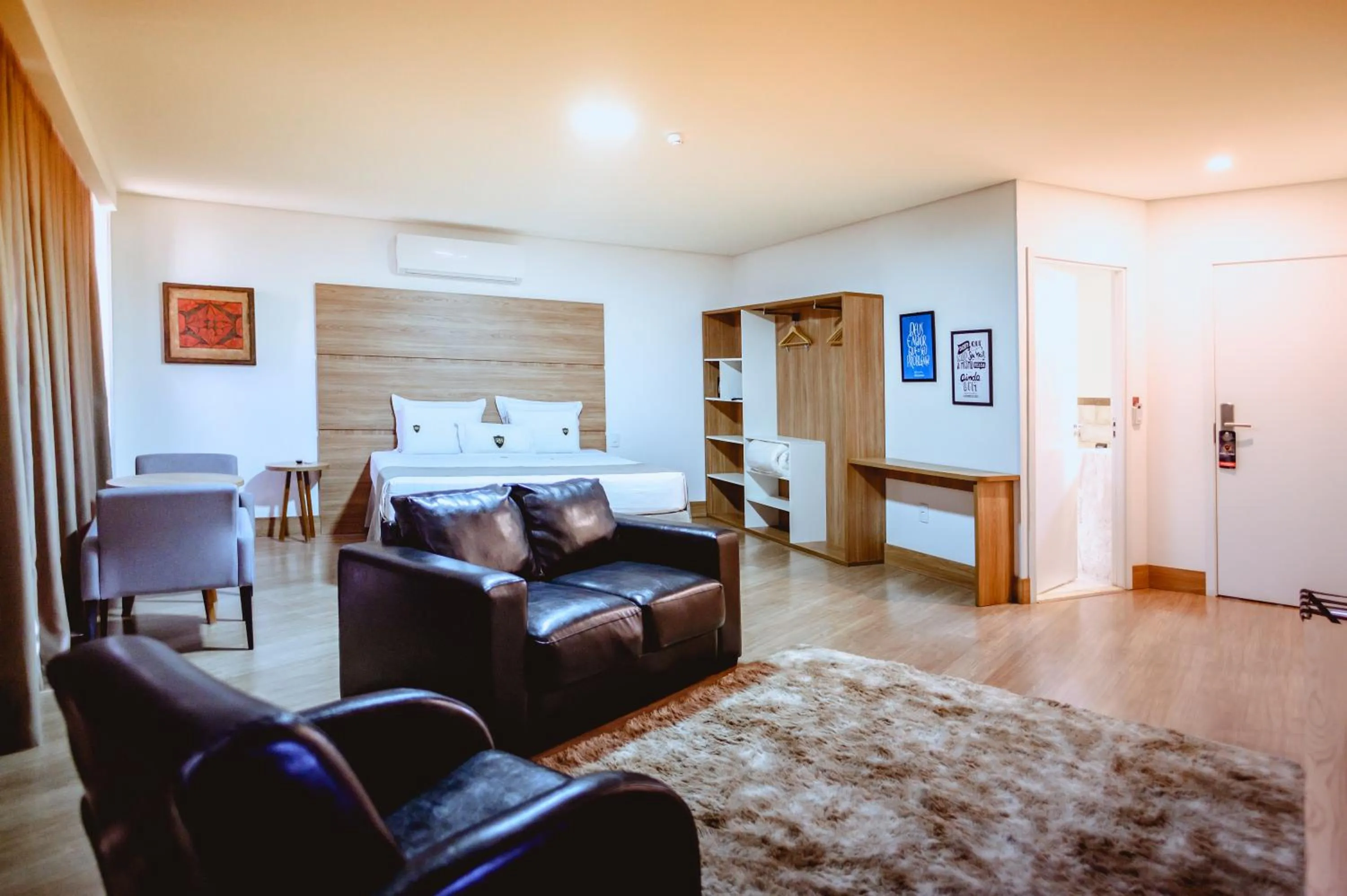 Riellis Center Hotel