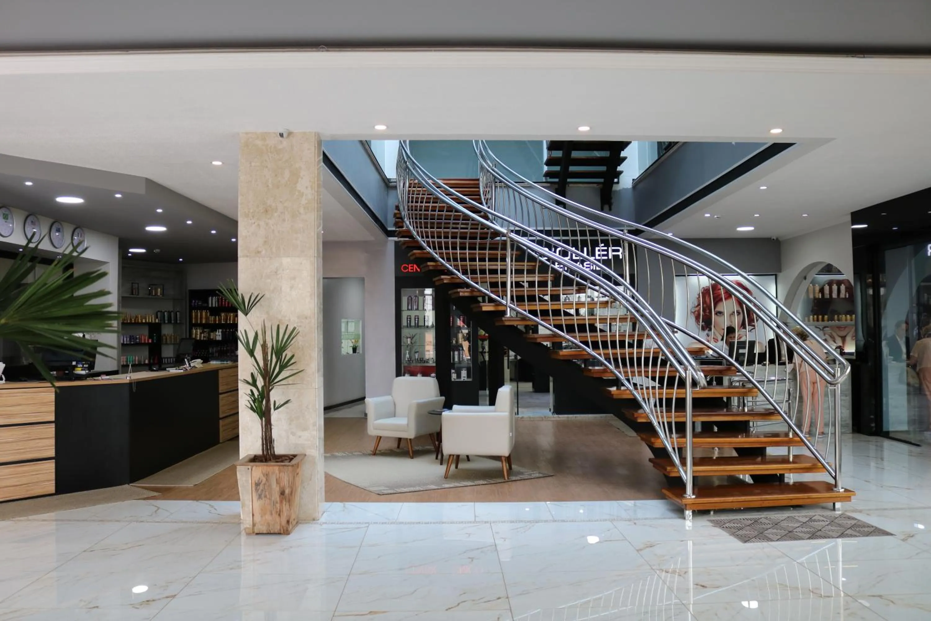 Lobby or reception in Riellis Center Hotel