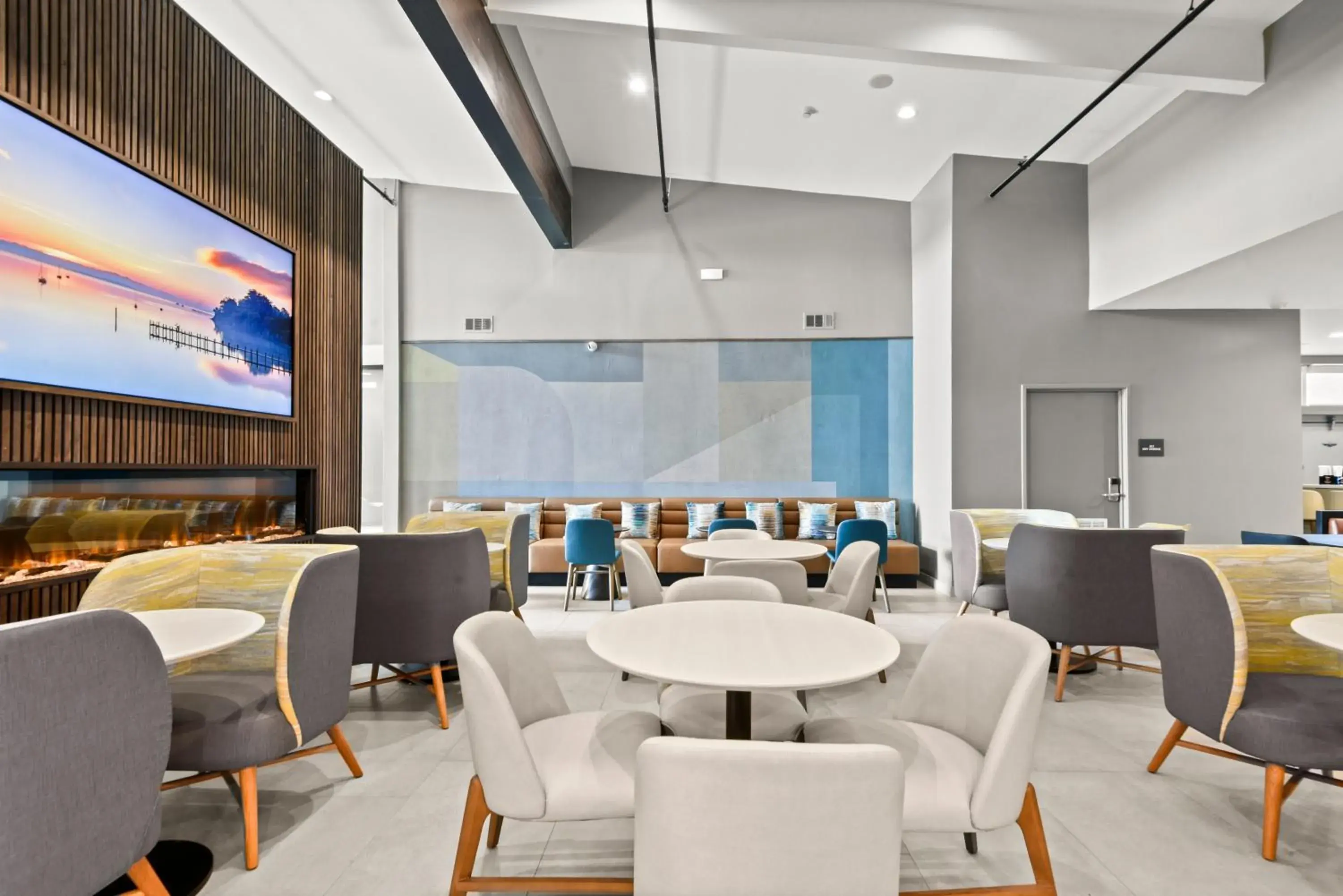 Restaurant/places to eat in Holiday Inn Gonzales by IHG Restaurant/places to eat in Holiday Inn Gonzales by IHG