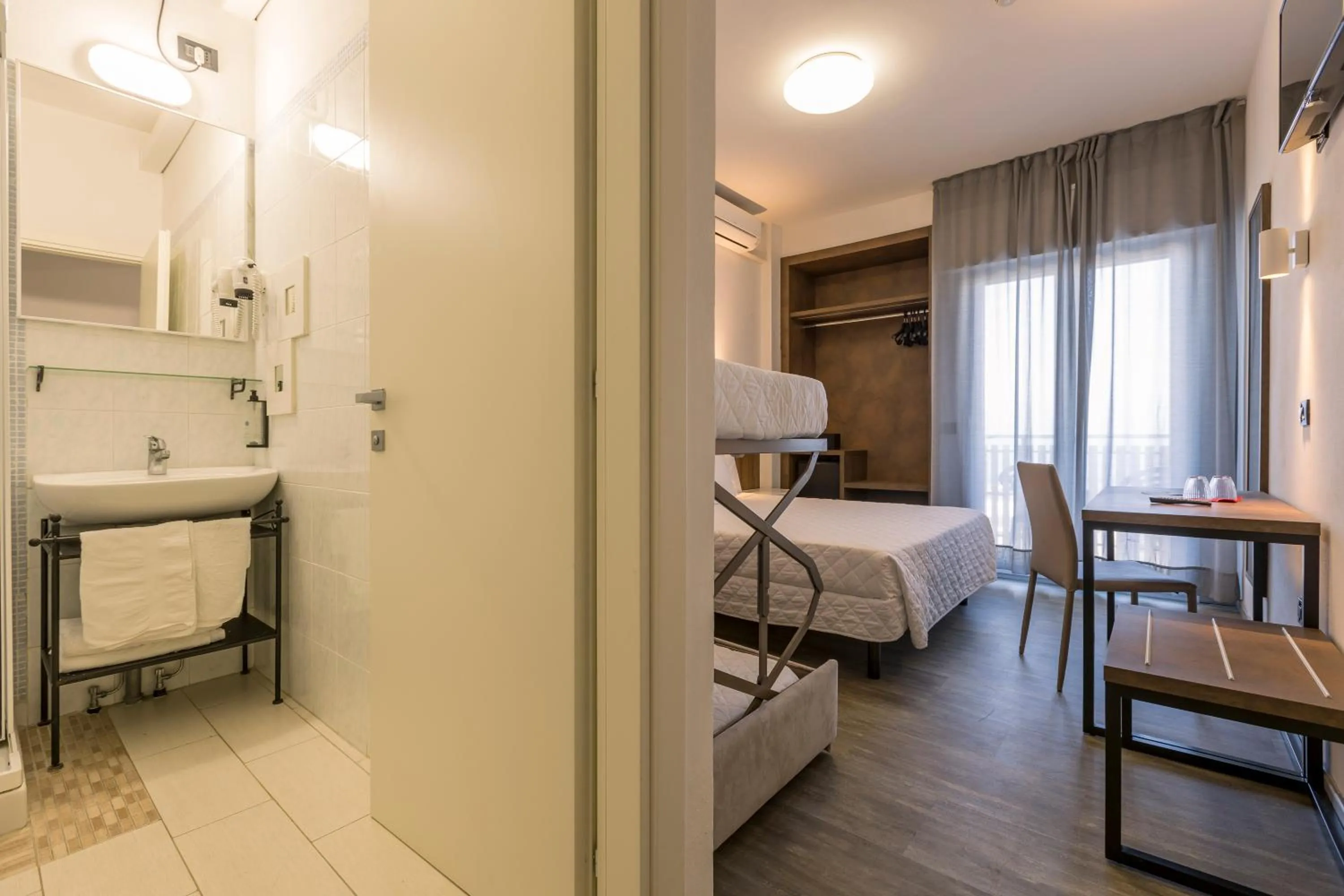 Bed in Hotel Centrale