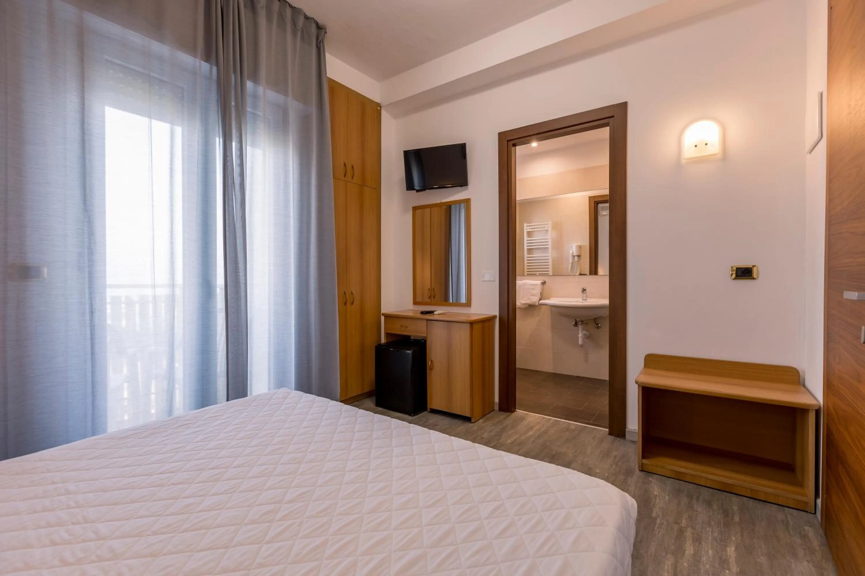 Photo of the whole room in Hotel Centrale