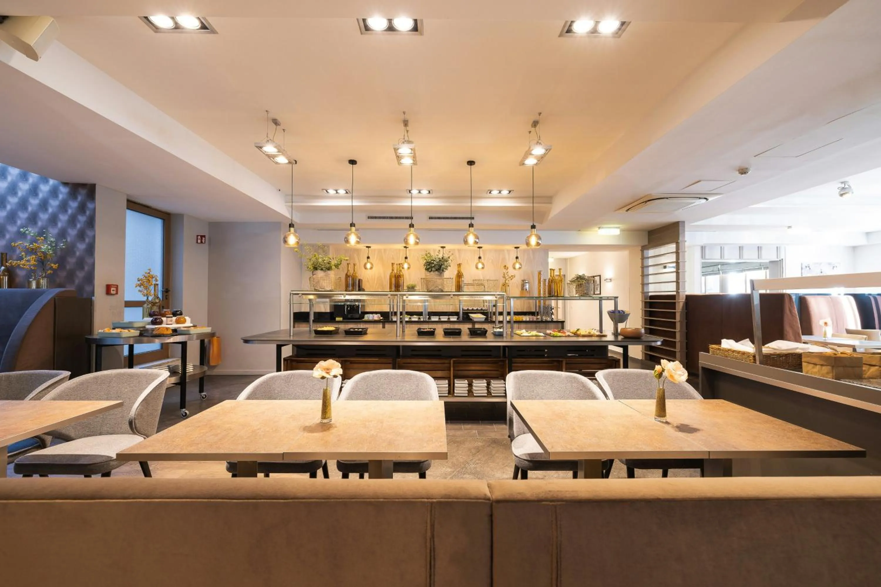 Breakfast in Leonardo Vienna Westbahnhof