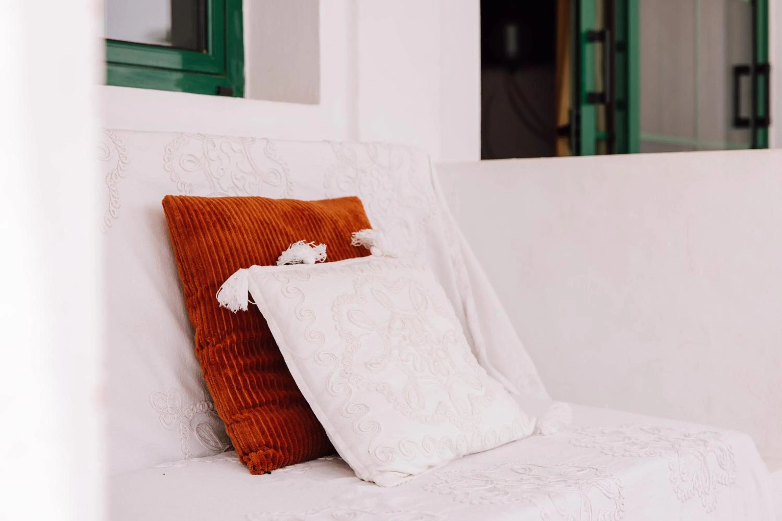 Photo of the whole room, Bed in Surfescape Fuerteventura