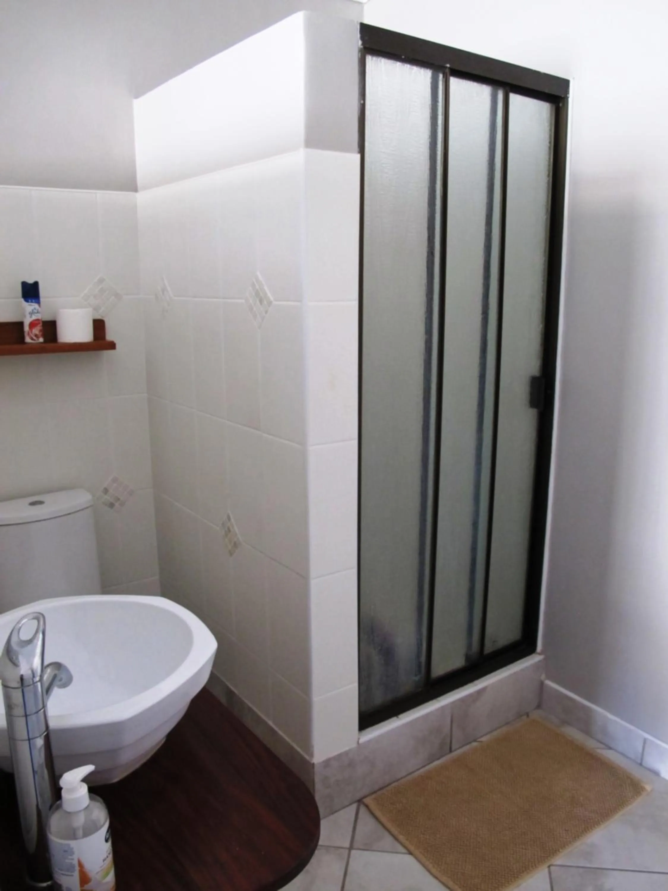 Bathroom in Field's Rest