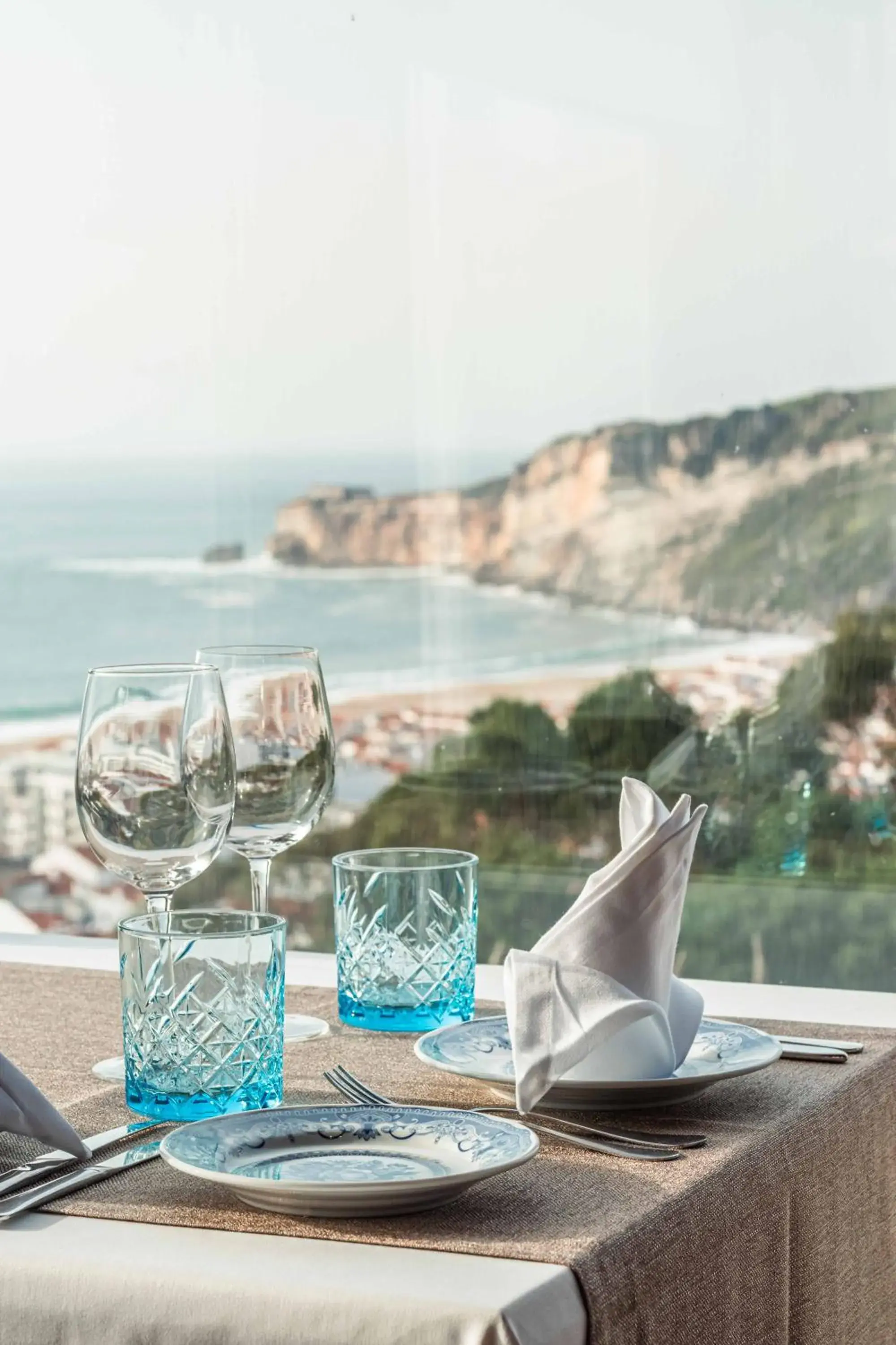 Restaurant/places to eat in Miramar Hotel Spa & Apartments Restaurant/places to eat in Miramar Hotel Spa & Apartments