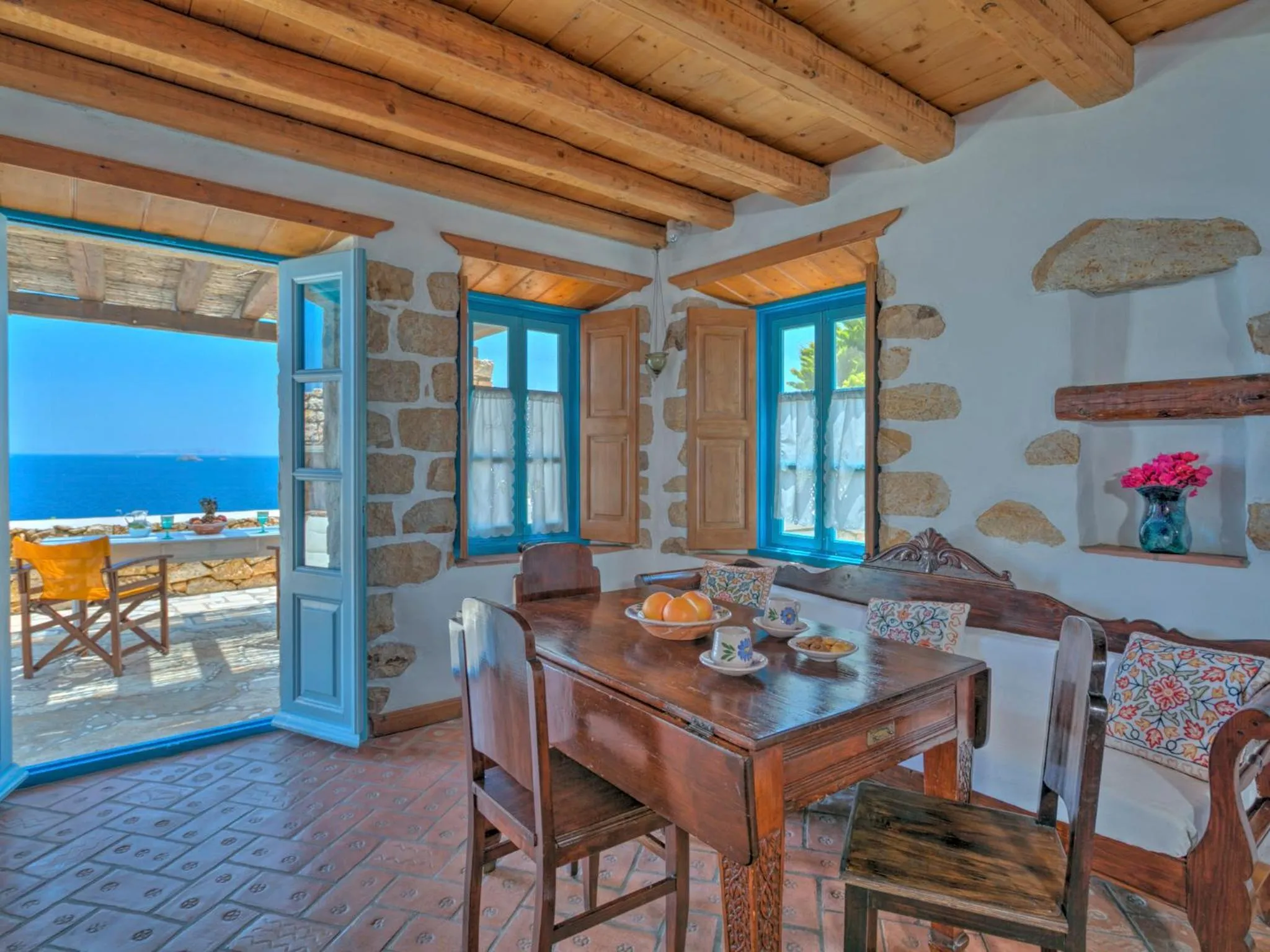 Seating area in Eirini Luxury Hotel Villas